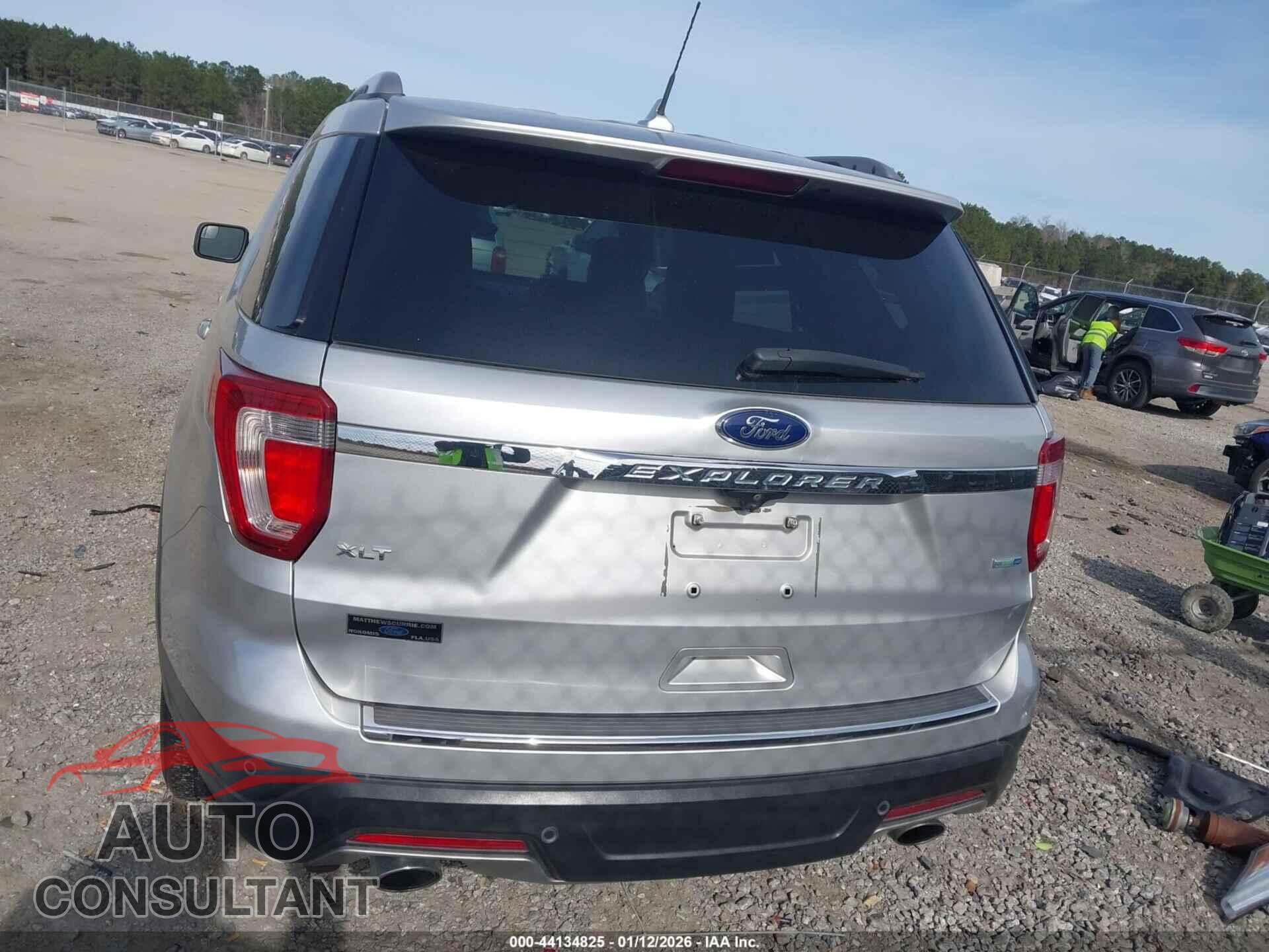 FORD EXPLORER 2018 - 1FM5K8DH5JGB25093
