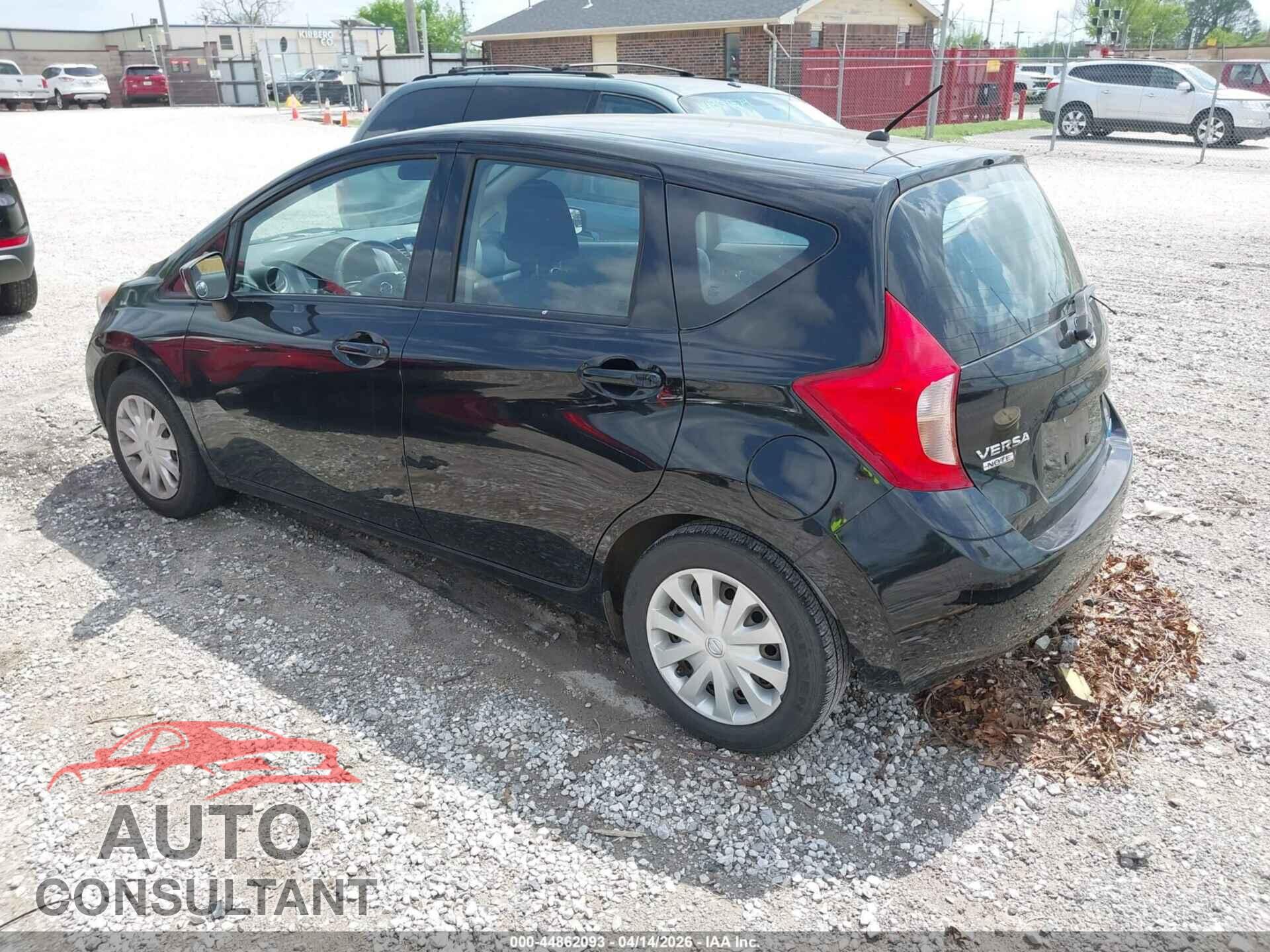 NISSAN VERSA NOTE 2015 - 3N1CE2CP7FL409355