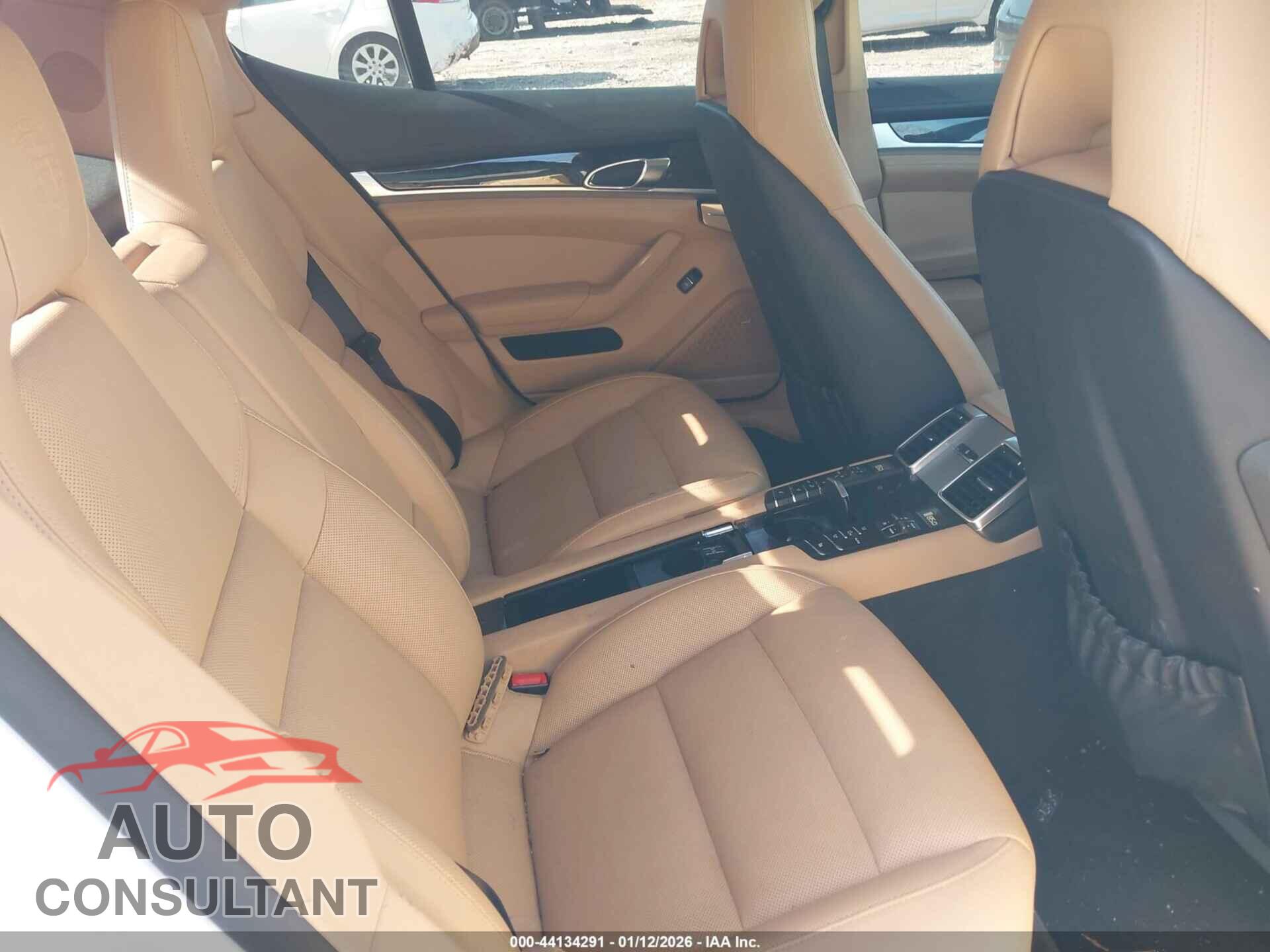 PORSCHE PANAMERA 2016 - WP0AA2A70GL000159