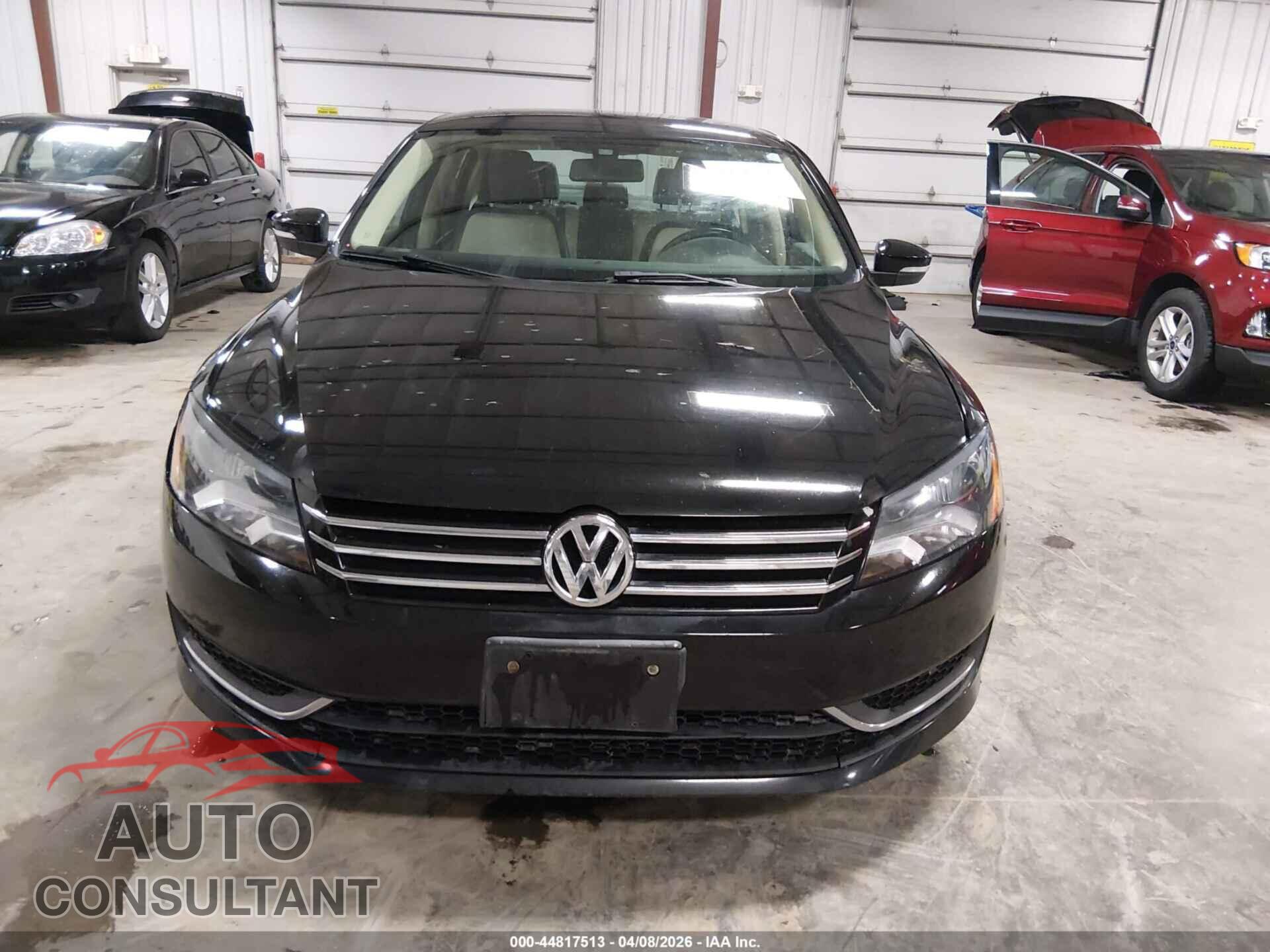 VOLKSWAGEN PASSAT 2015 - 1VWBT7A33FC026596