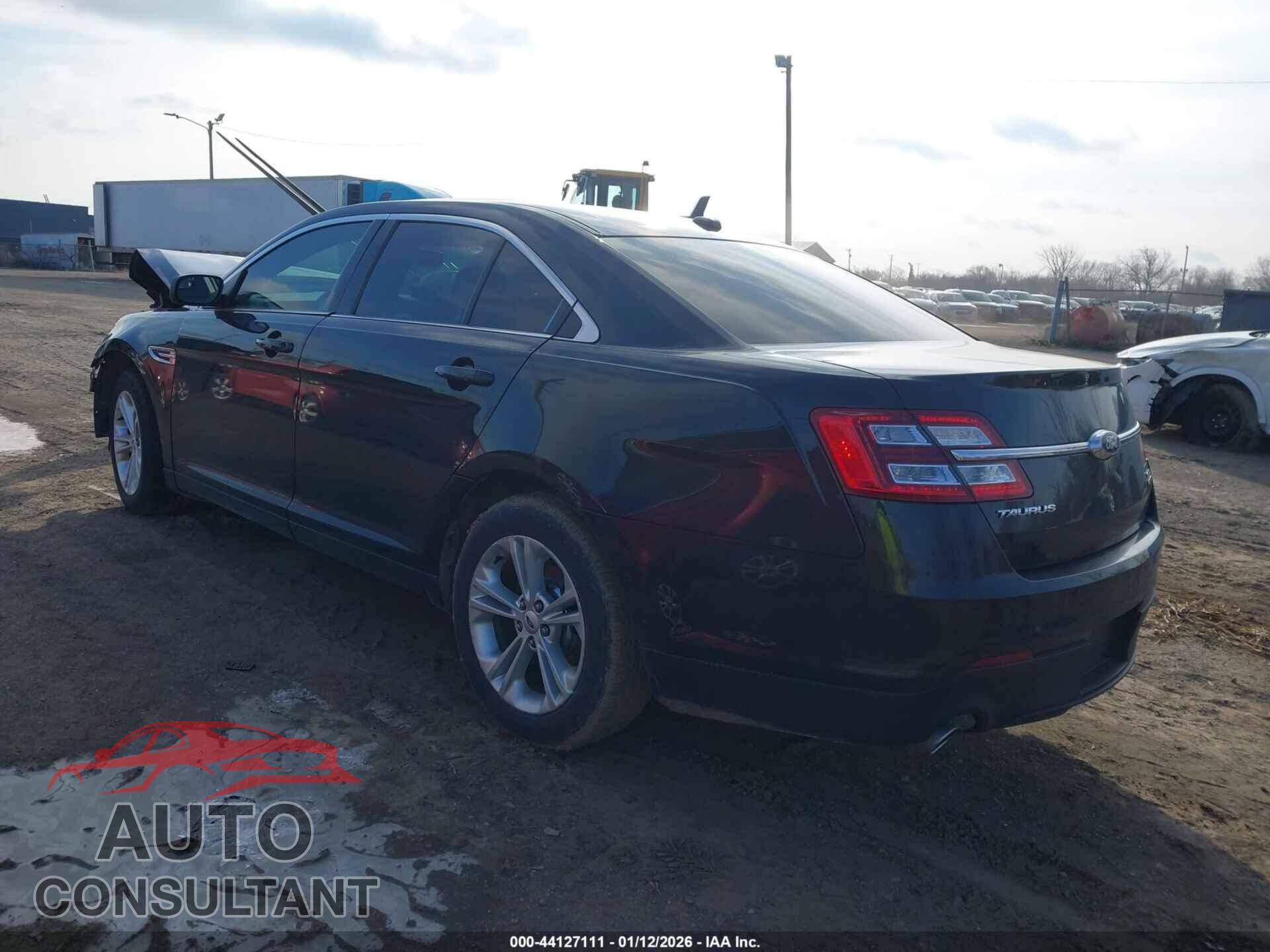 FORD TAURUS 2013 - 1FAHP2E82DG123777