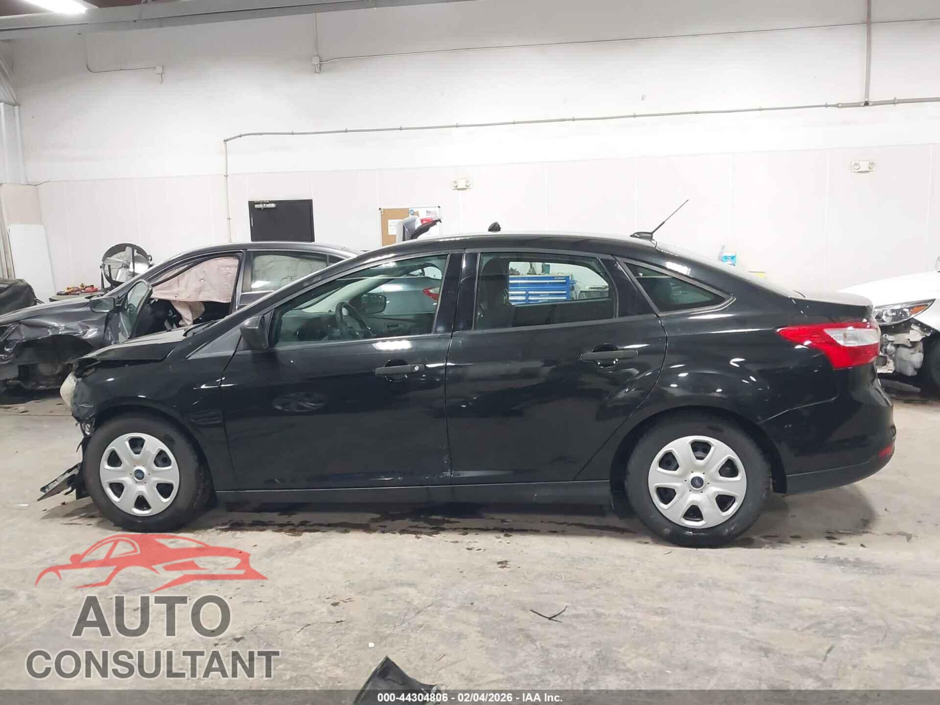 FORD FOCUS 2014 - 1FADP3E29EL286855