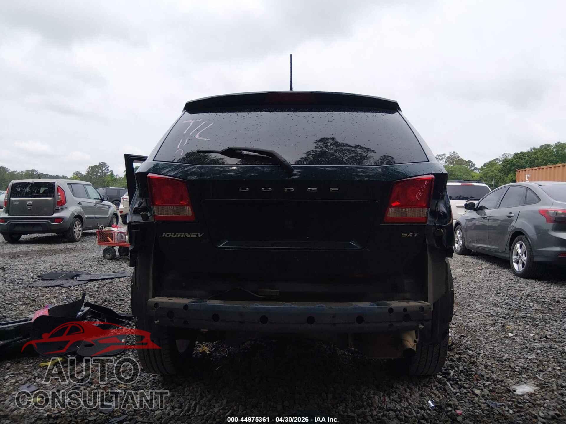 DODGE JOURNEY 2015 - 3C4PDCBB2FT737005
