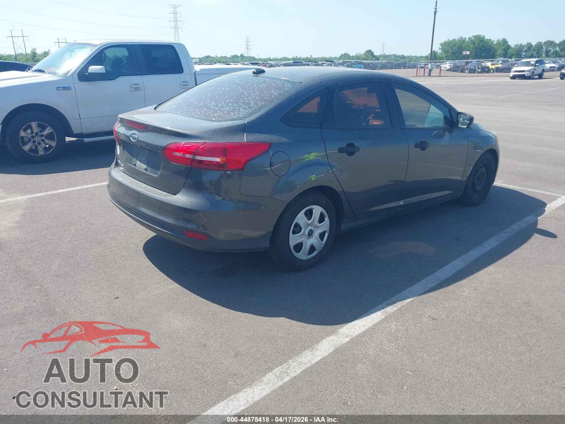 FORD FOCUS 2017 - 1FADP3E24HL332788
