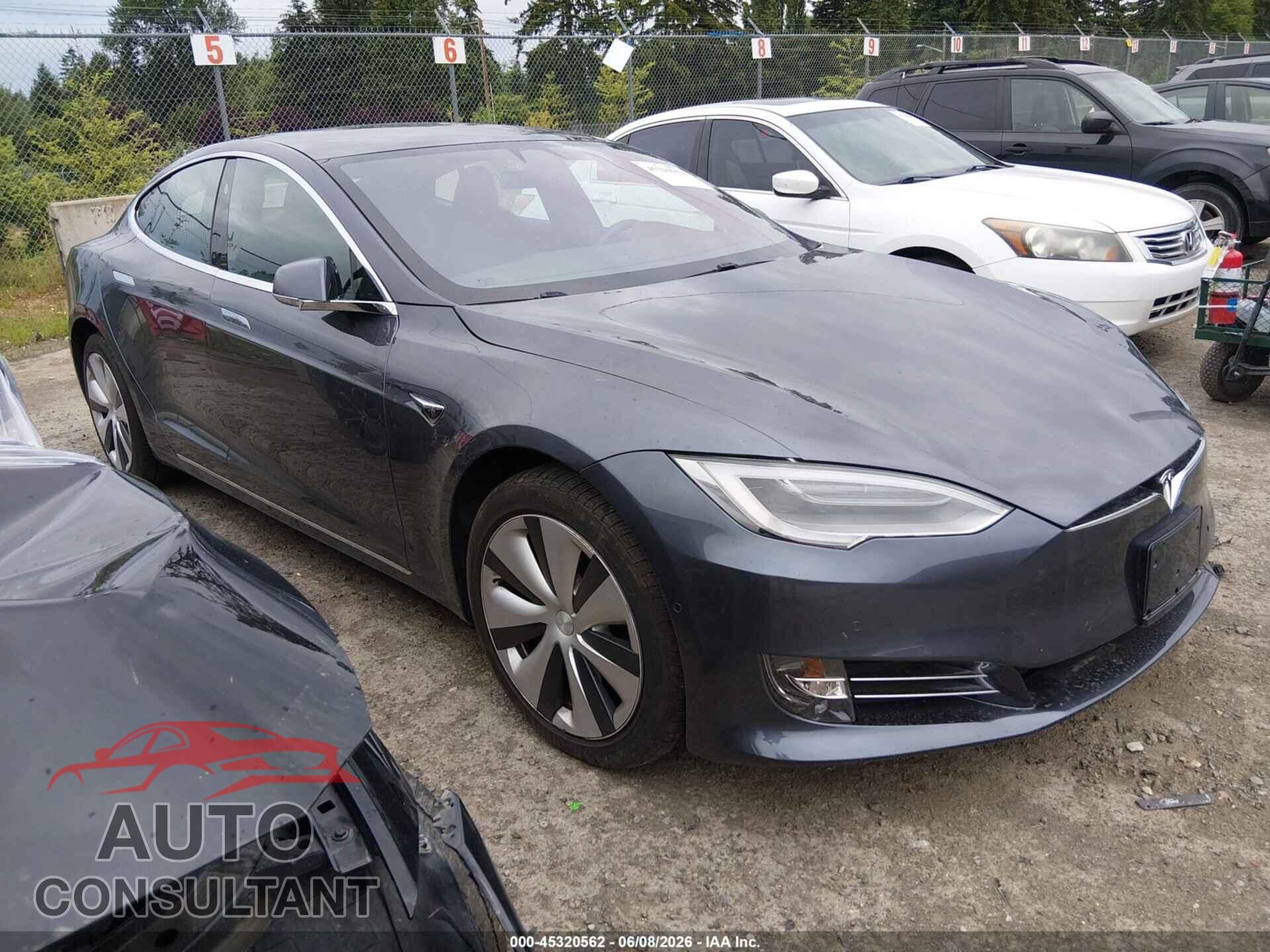 TESLA MODEL S 2021 - 5YJSA1E2XMF426985