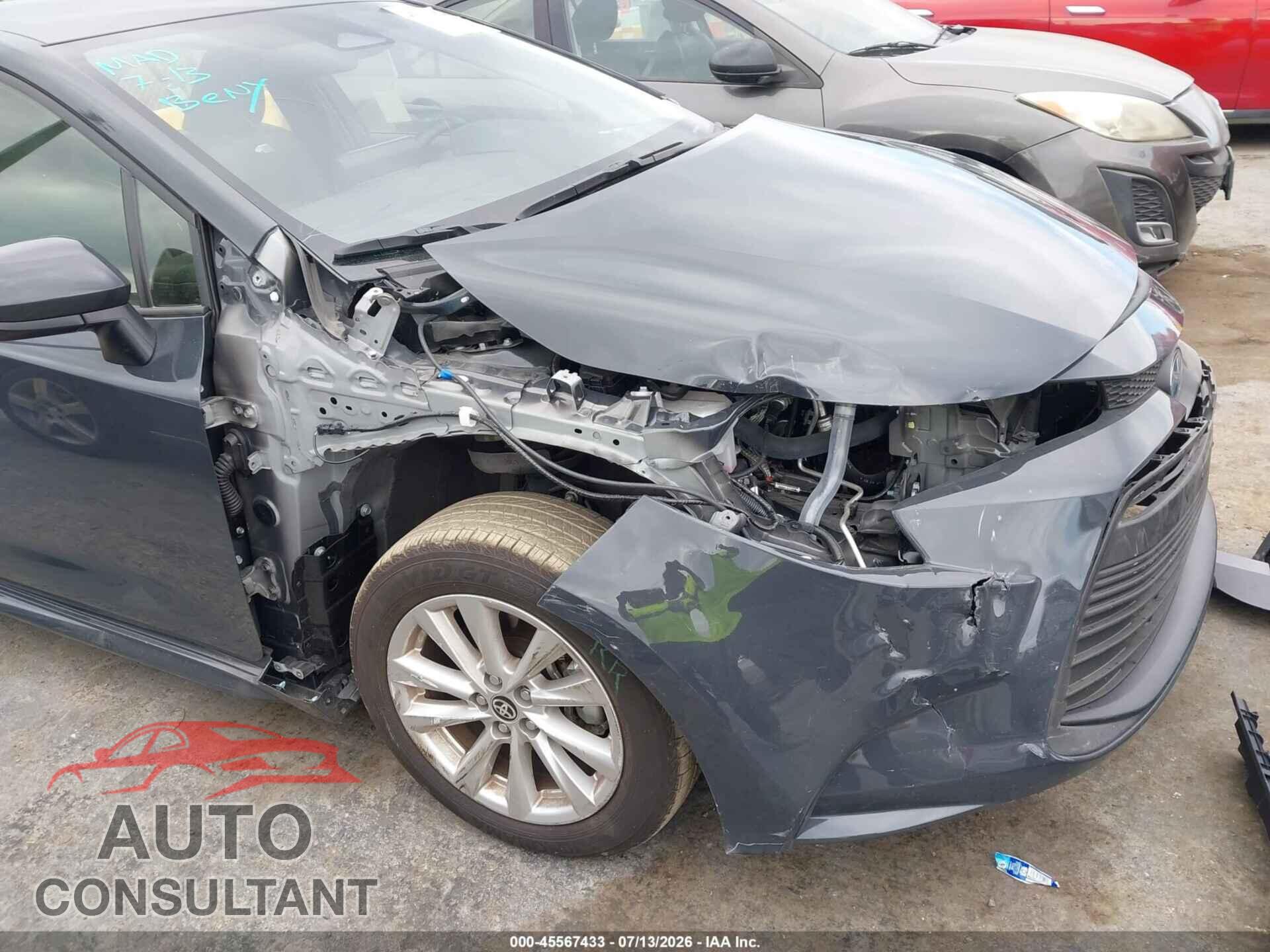 TOYOTA COROLLA 2025 - JTDBCMFE5S3108495