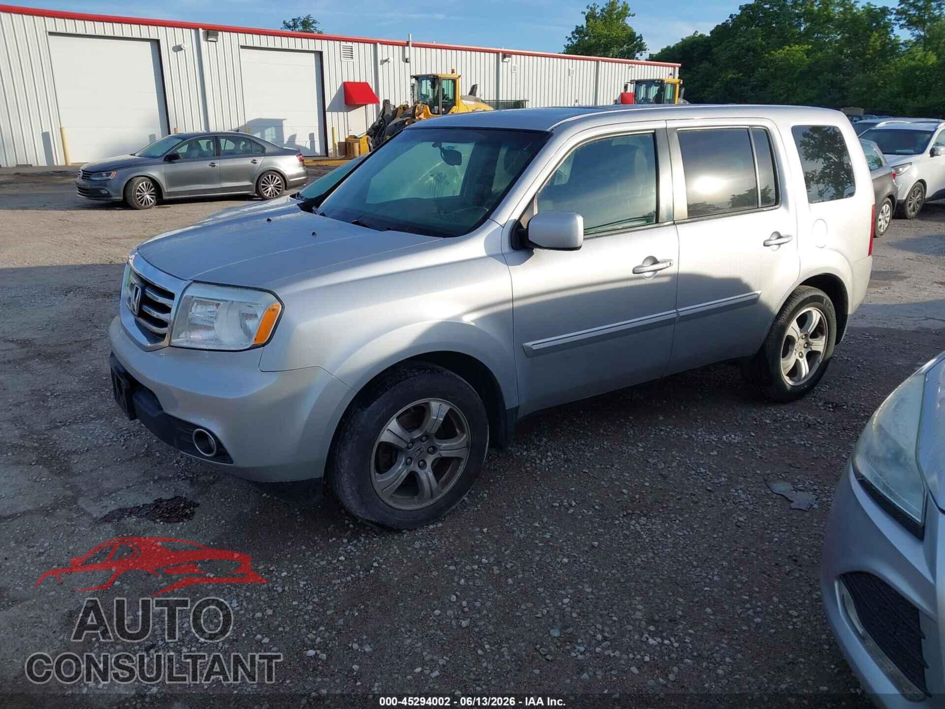 HONDA PILOT 2013 - 5FNYF4H51DB075788