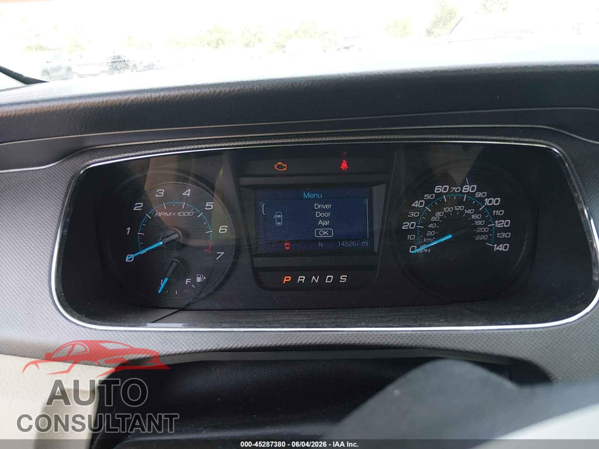 FORD TAURUS 2017 - 1FAHP2D85HG113395