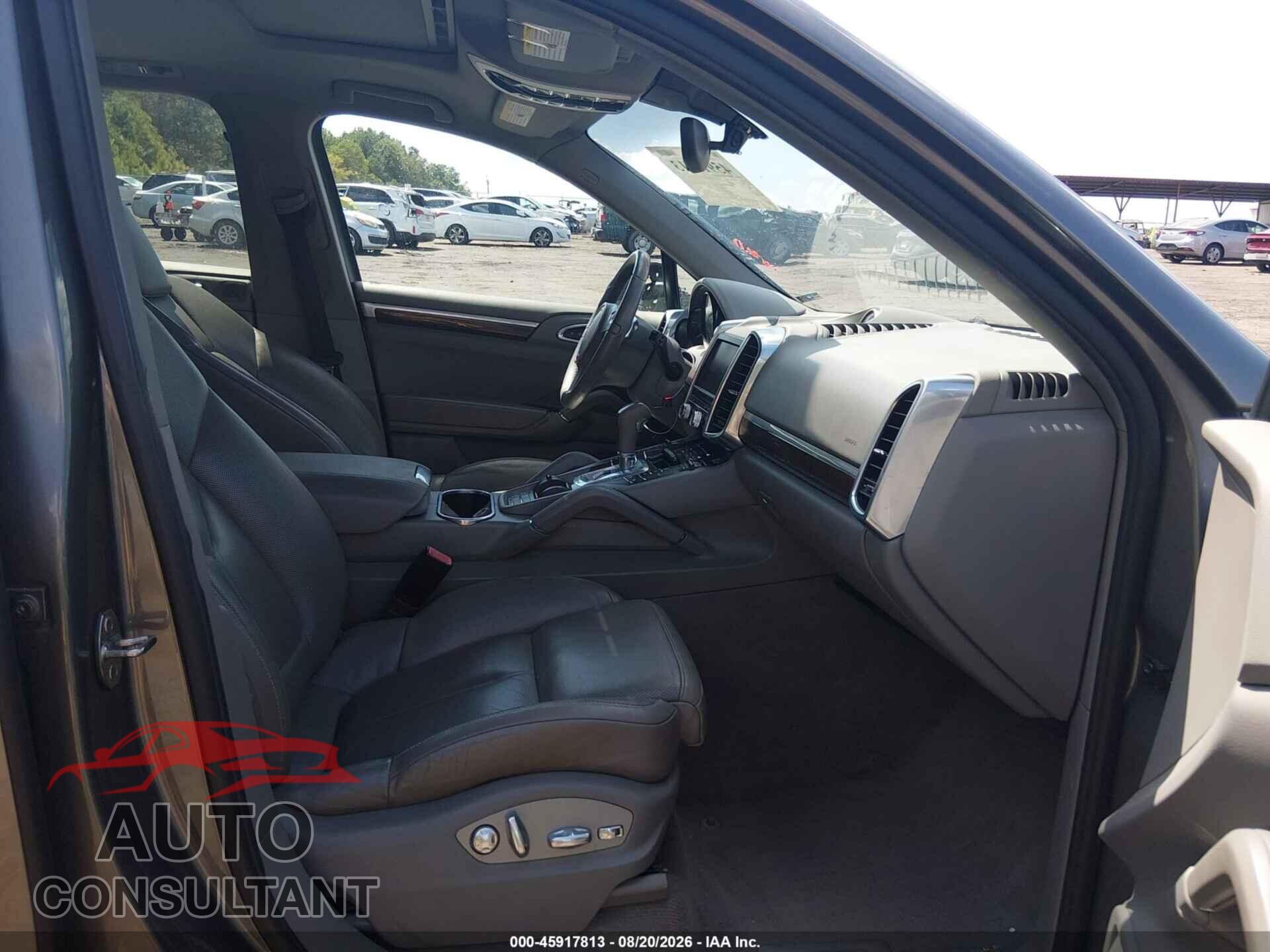 PORSCHE CAYENNE 2012 - WP1AA2A22CLA08499