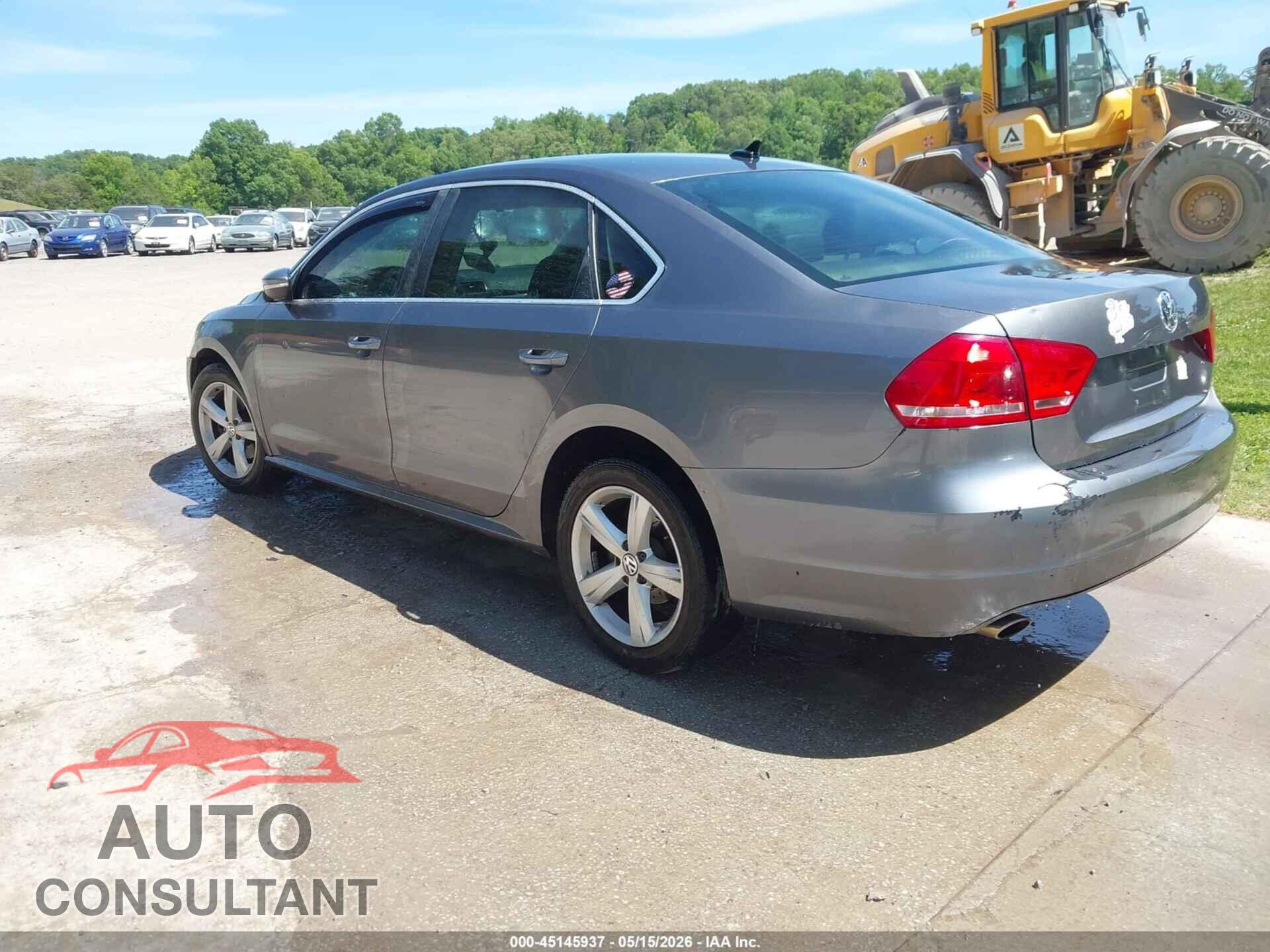 VOLKSWAGEN PASSAT 2012 - 1VWBP7A39CC060557