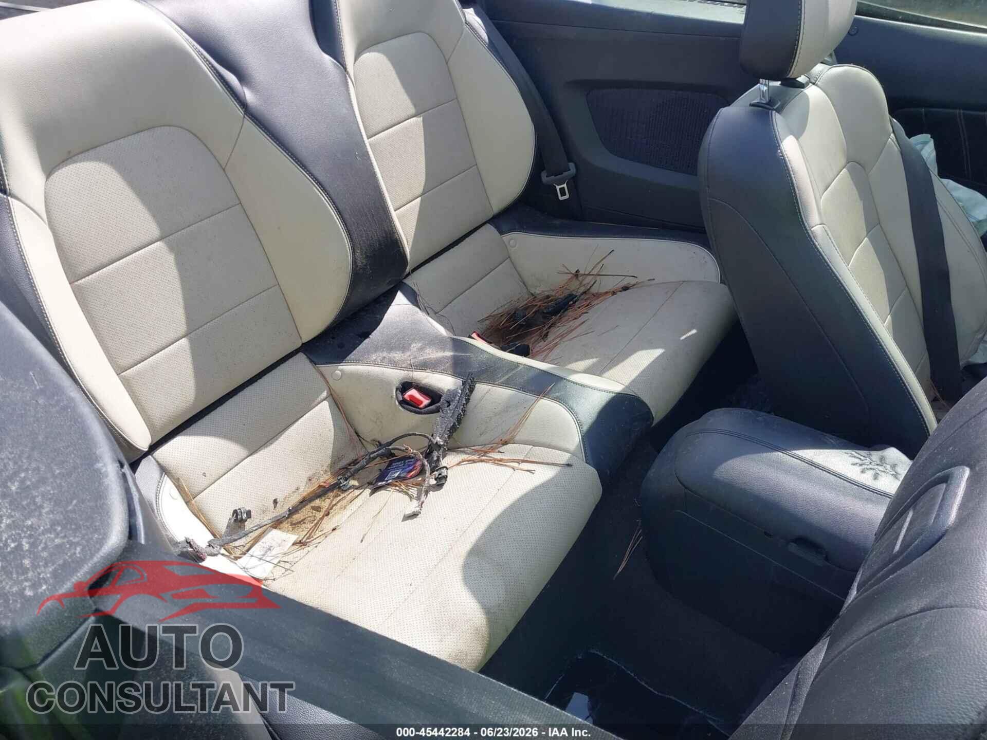 FORD MUSTANG 2018 - 1FATP8UHXJ5155334