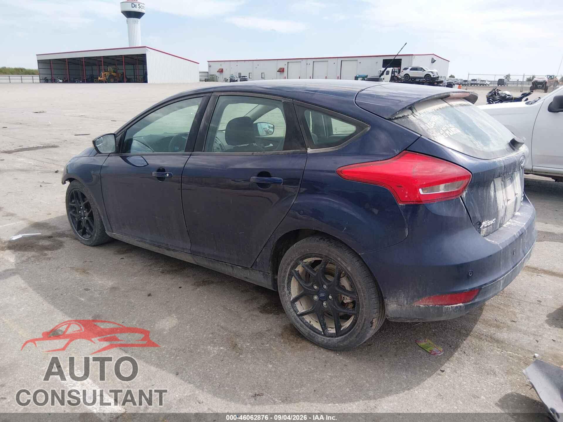 FORD FOCUS 2016 - 1FADP3K28GL388560