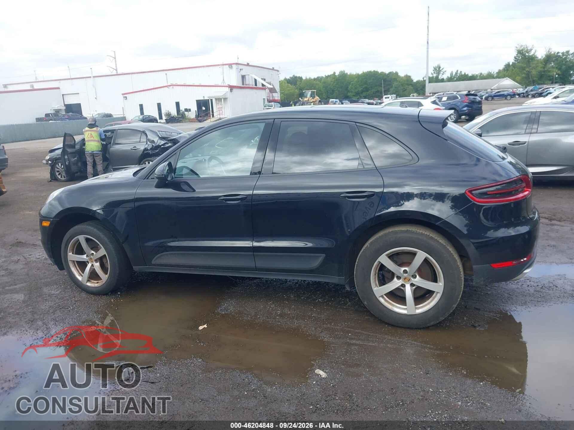 PORSCHE MACAN 2017 - WP1AA2A57HLB04906