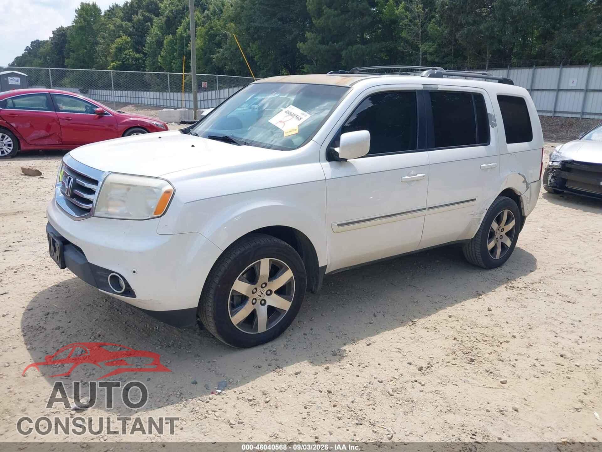 HONDA PILOT 2013 - 5FNYF3H98DB026343