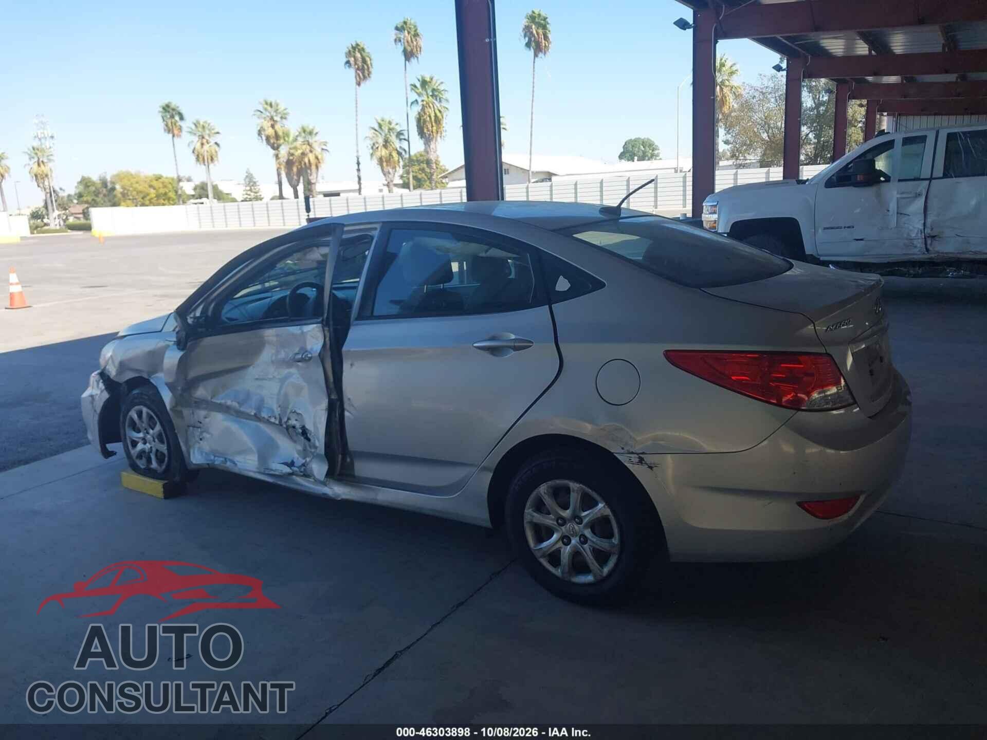 HYUNDAI ACCENT 2014 - KMHCT4AE1EU640042