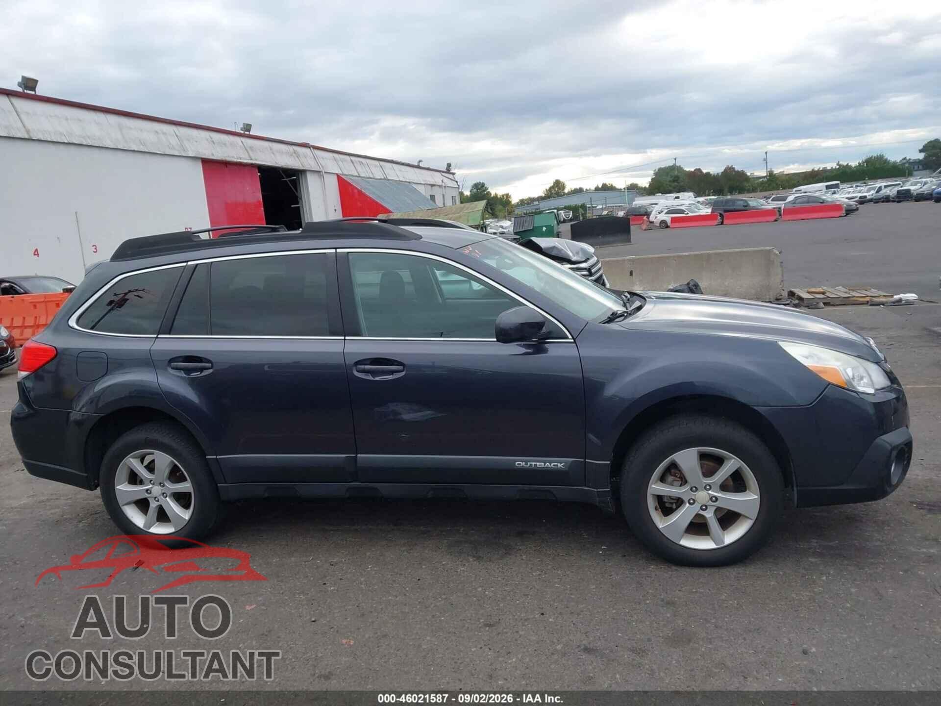 SUBARU OUTBACK 2013 - 4S4BRBCC4D3294275