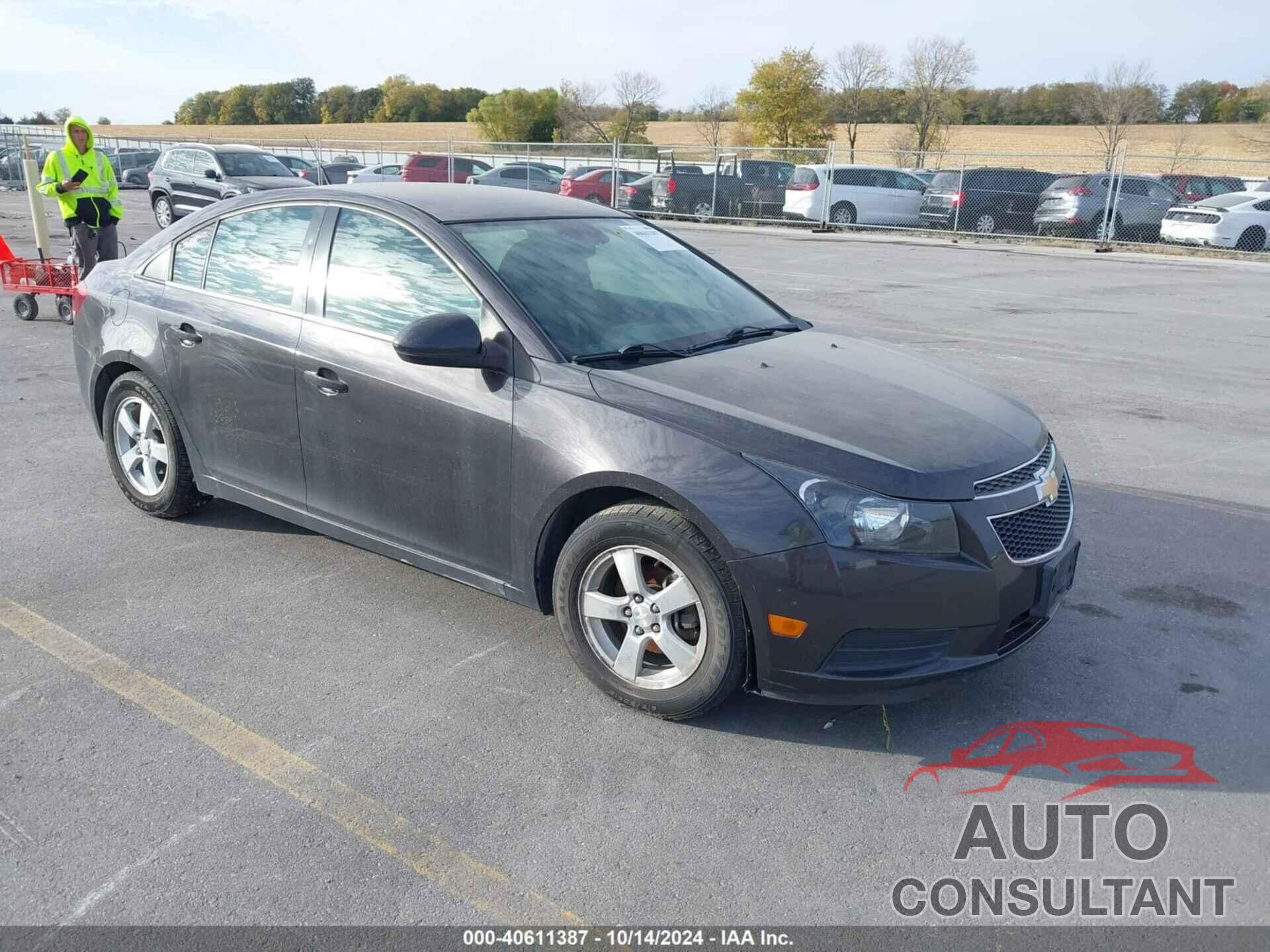 CHEVROLET CRUZE 2014 - 1G1PC5SB7E7131922