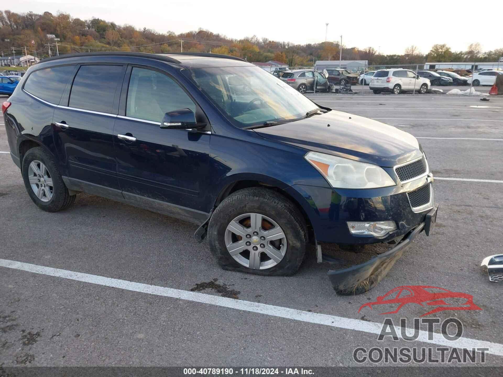 CHEVROLET TRAVERSE 2011 - 1GNKRGED1BJ197820