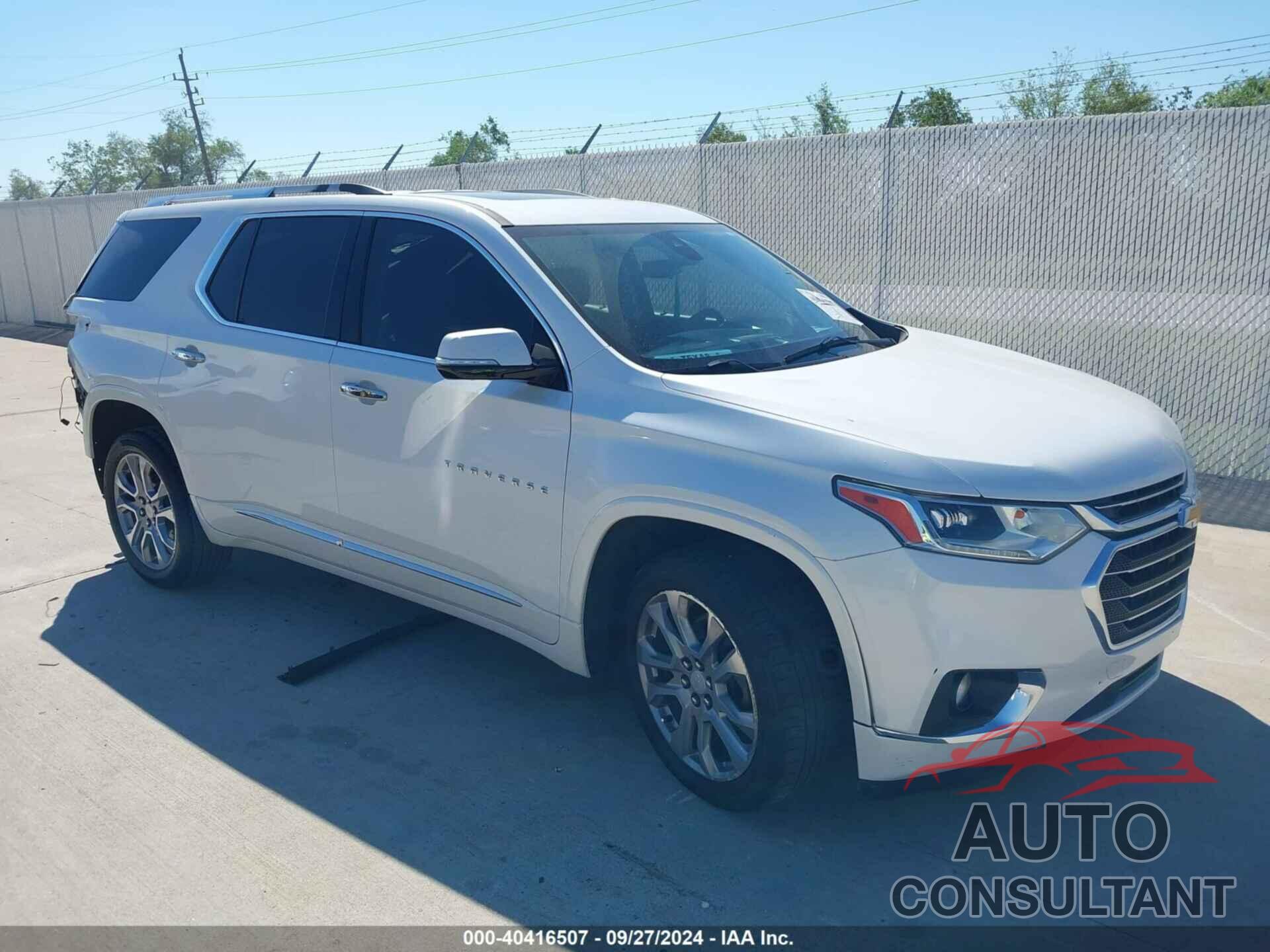 CHEVROLET TRAVERSE 2018 - 1GNERKKW2JJ102489