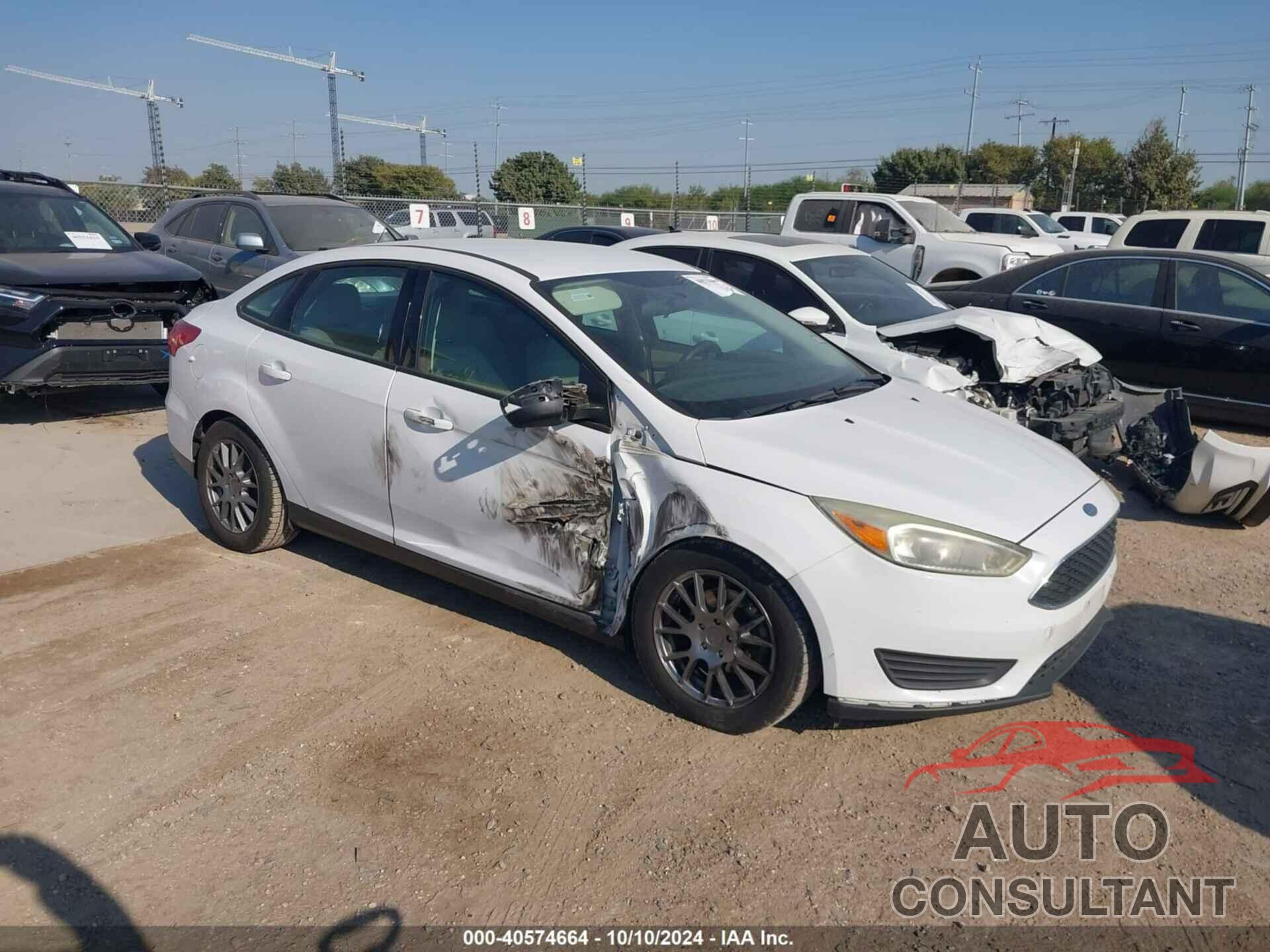 FORD FOCUS 2016 - 1FADP3F25GL301353