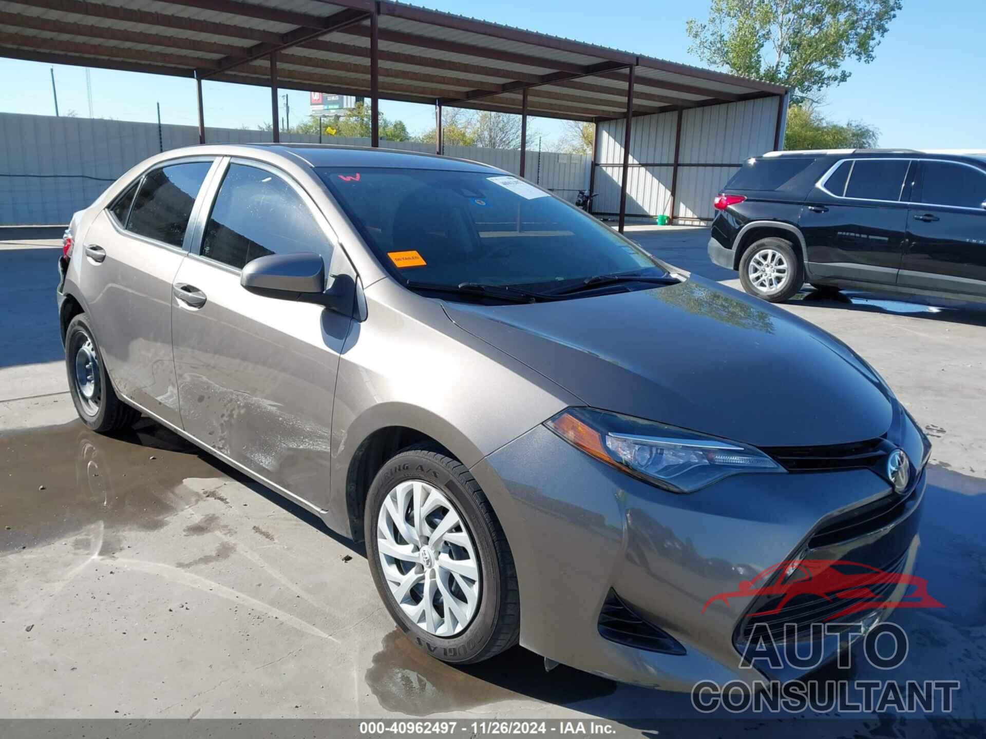 TOYOTA COROLLA 2017 - 2T1BURHE1HC750929