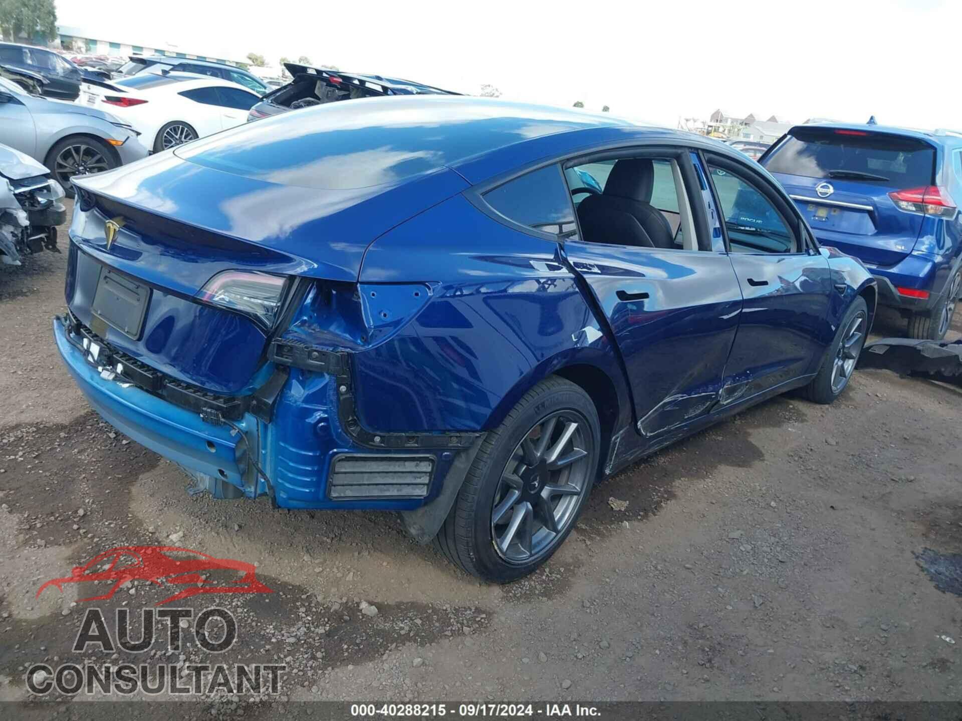 TESLA MODEL 3 2023 - 5YJ3E1EA5PF559724