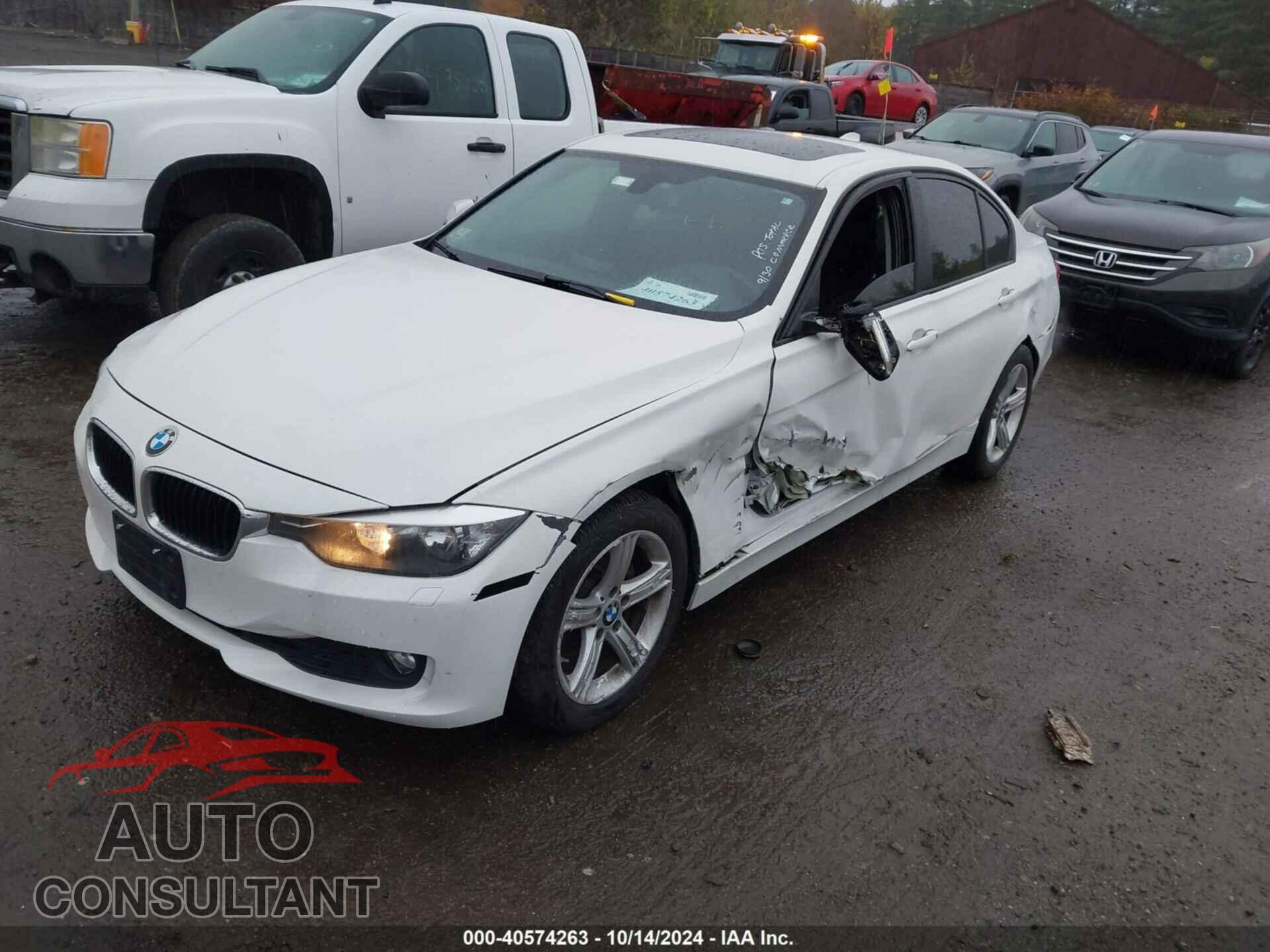 BMW 320I 2015 - WBA3C3G57FNT51214