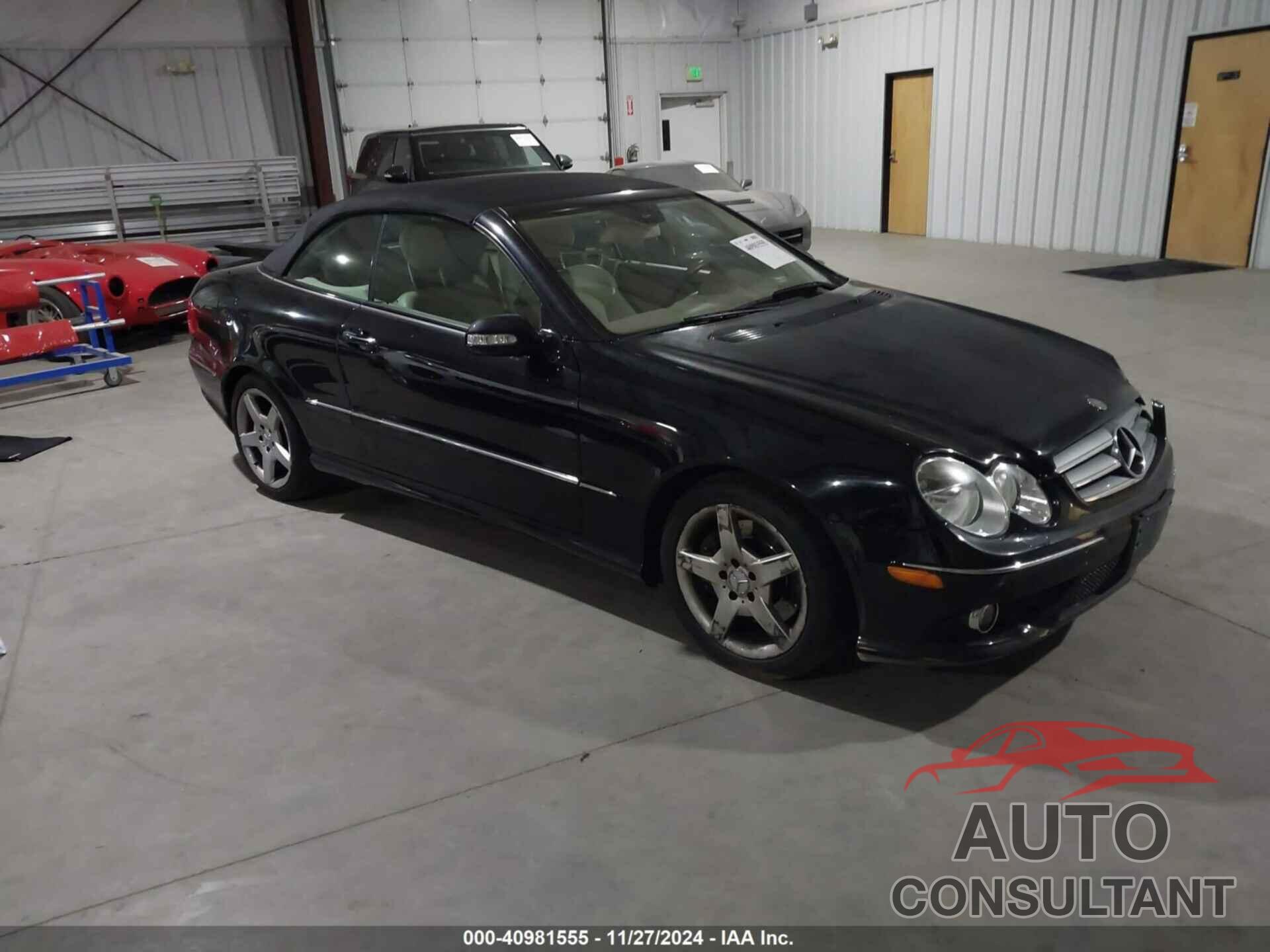 MERCEDES-BENZ CLK 350 2009 - WDBTK56F09T106880