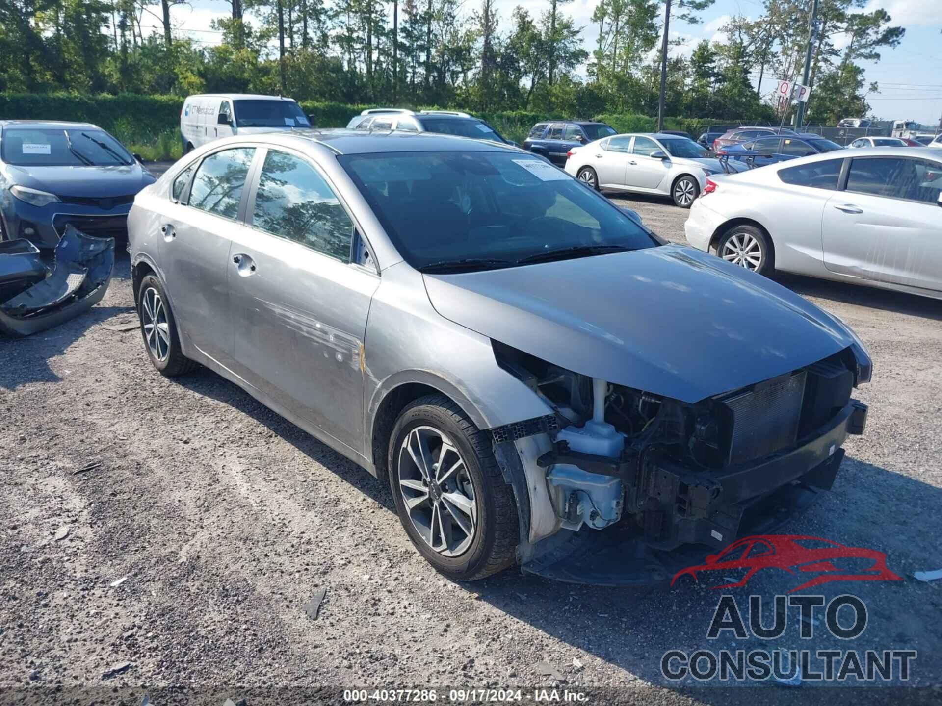 KIA FORTE 2023 - 3KPF24AD4PE557069