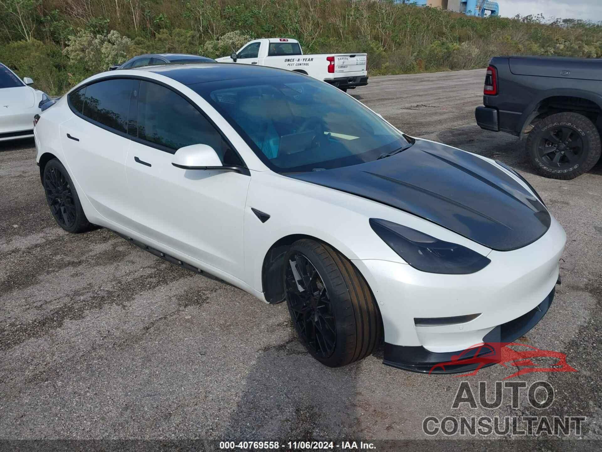 TESLA MODEL 3 2021 - 5YJ3E1EA4MF978448