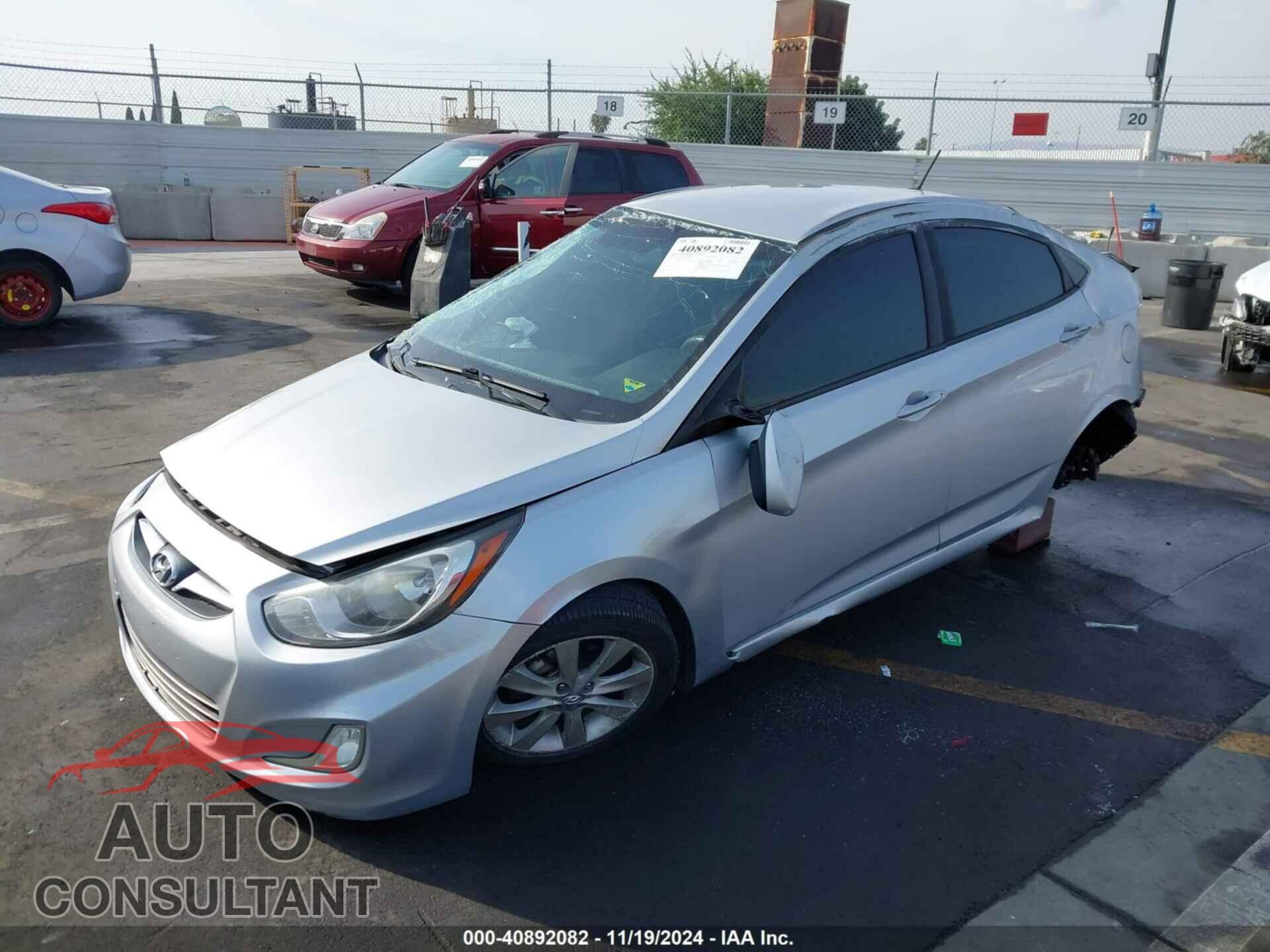 HYUNDAI ACCENT 2013 - KMHCU4AE8DU410722