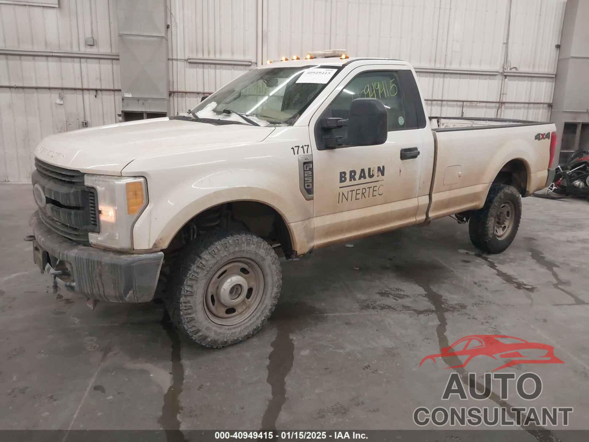 FORD F-250 2017 - 1FTBF2B60HED72098