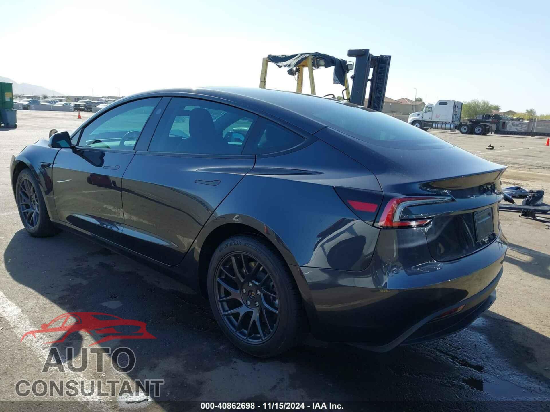 TESLA MODEL 3 2024 - 5YJ3E1EA6RF727891
