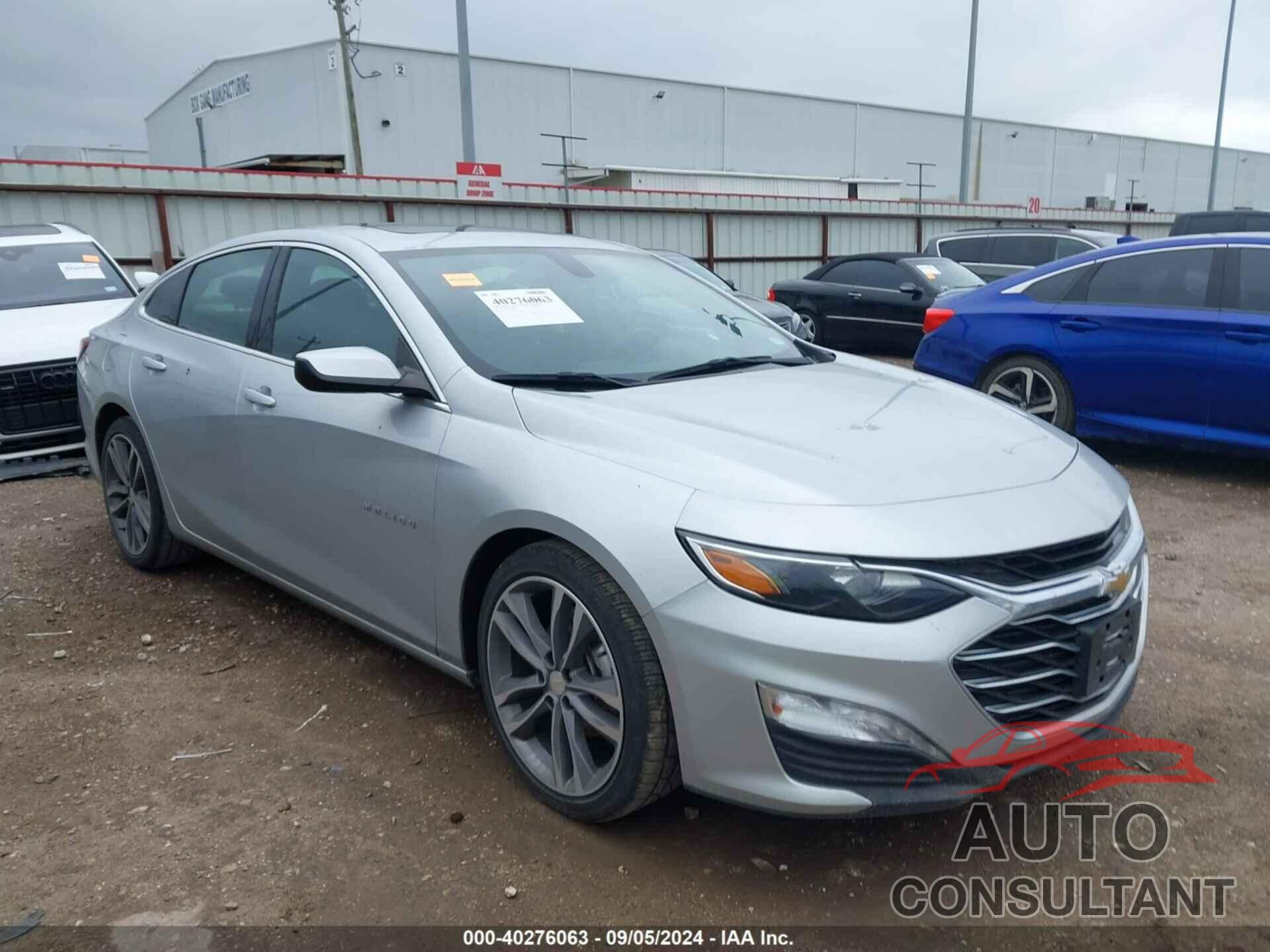 CHEVROLET MALIBU 2022 - 1G1ZD5ST6NF138381