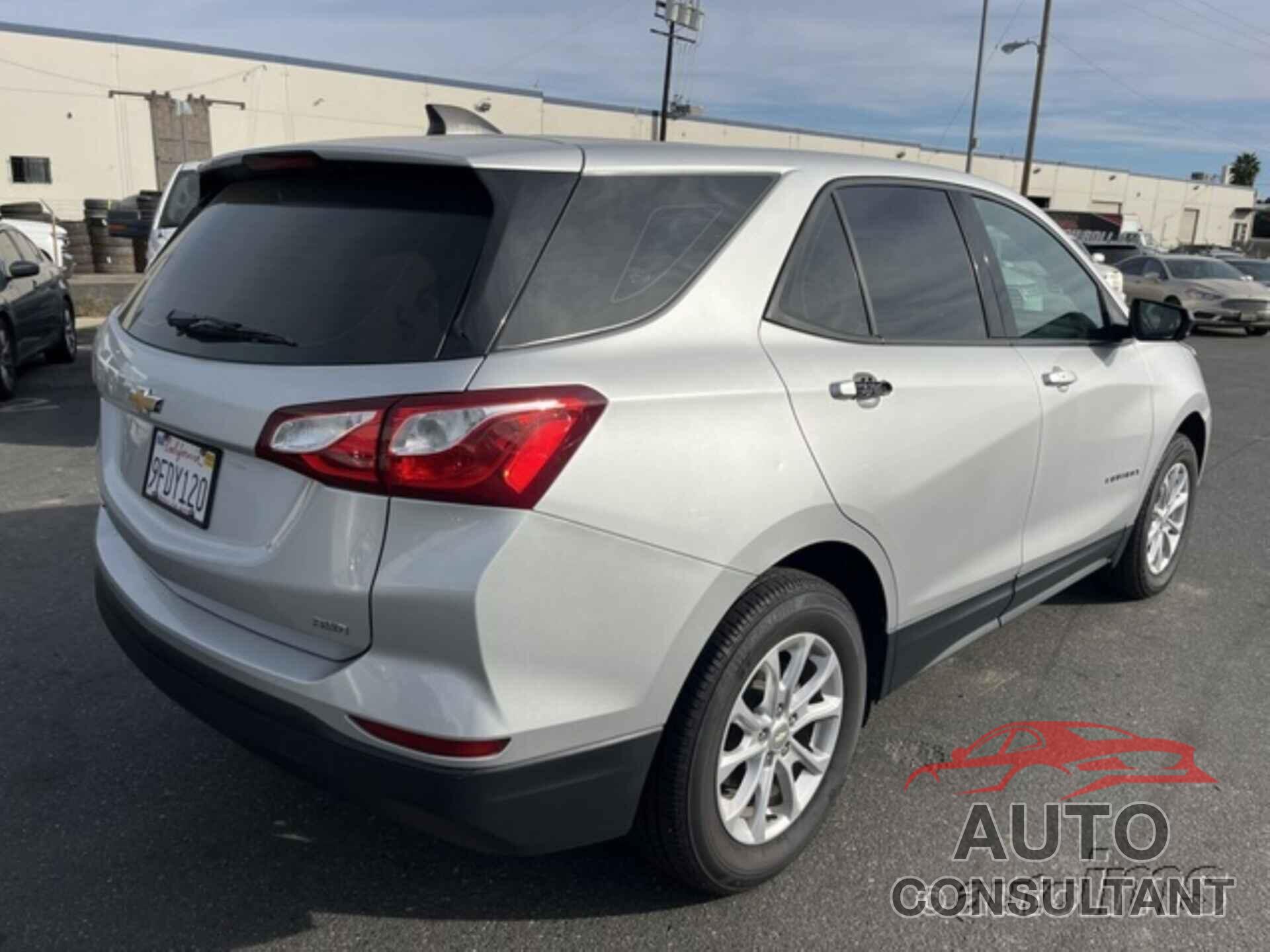 CHEVROLET EQUINOX 2019 - 3GNAXSEV5KS675877