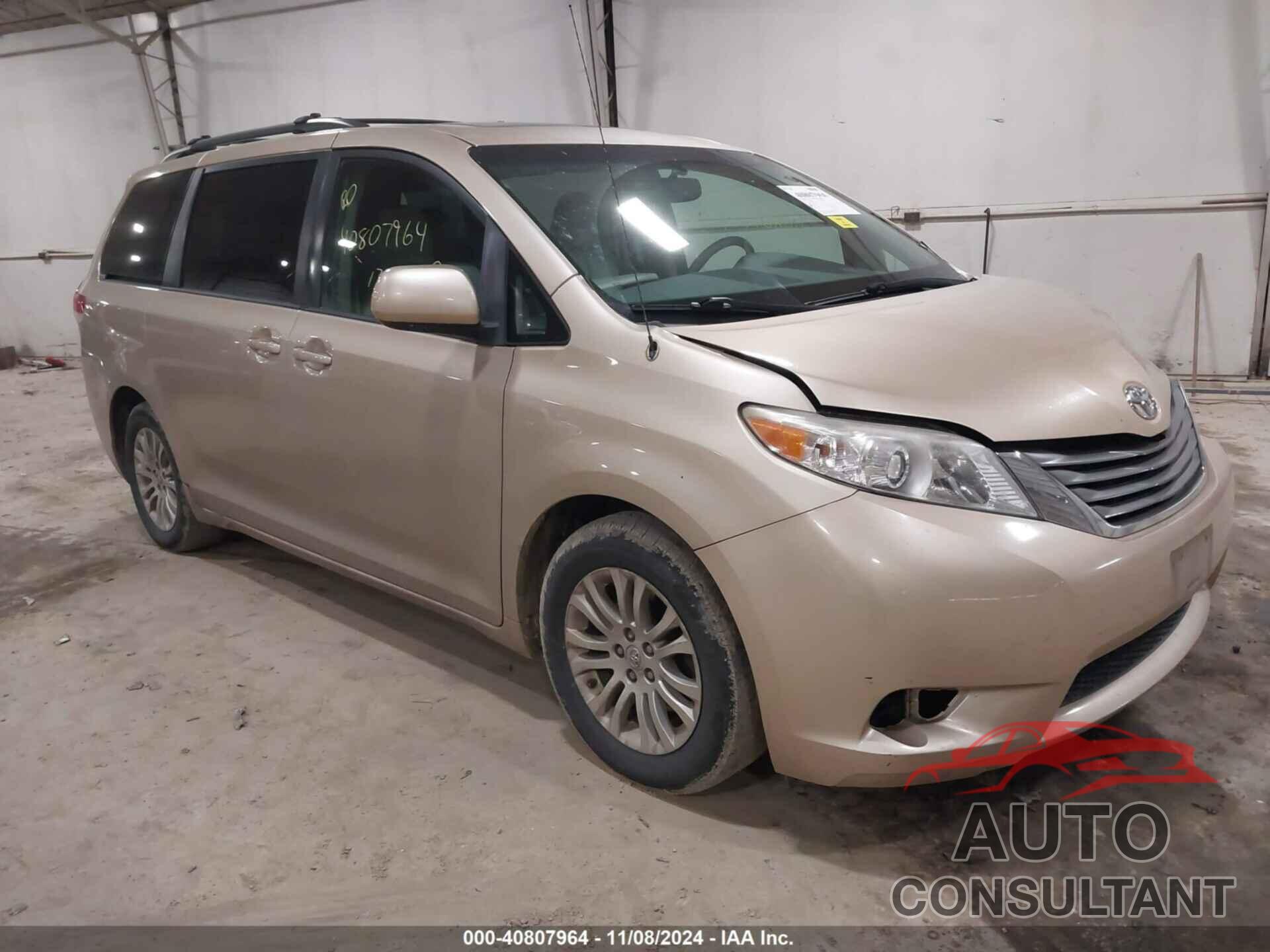 TOYOTA SIENNA 2013 - 5TDYK3DC9DS304448