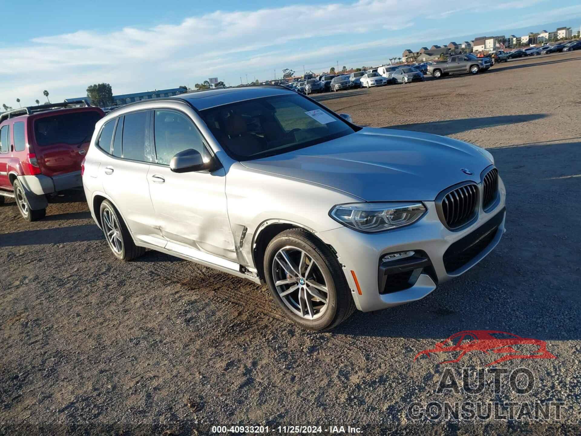 BMW X3 2018 - 5UXTS3C59J0Y98937