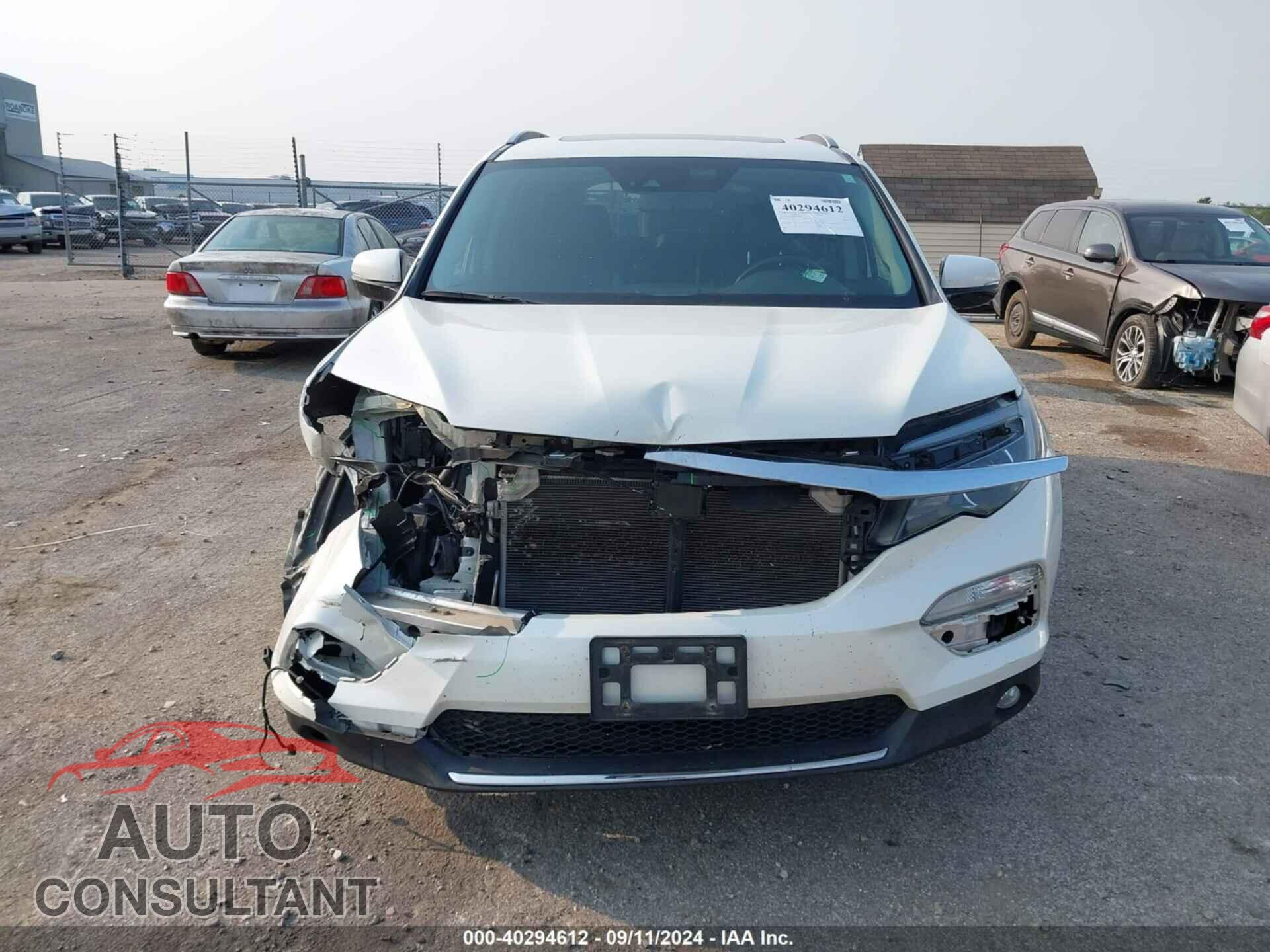 HONDA PILOT 2017 - 5FNYF6H04HB090856