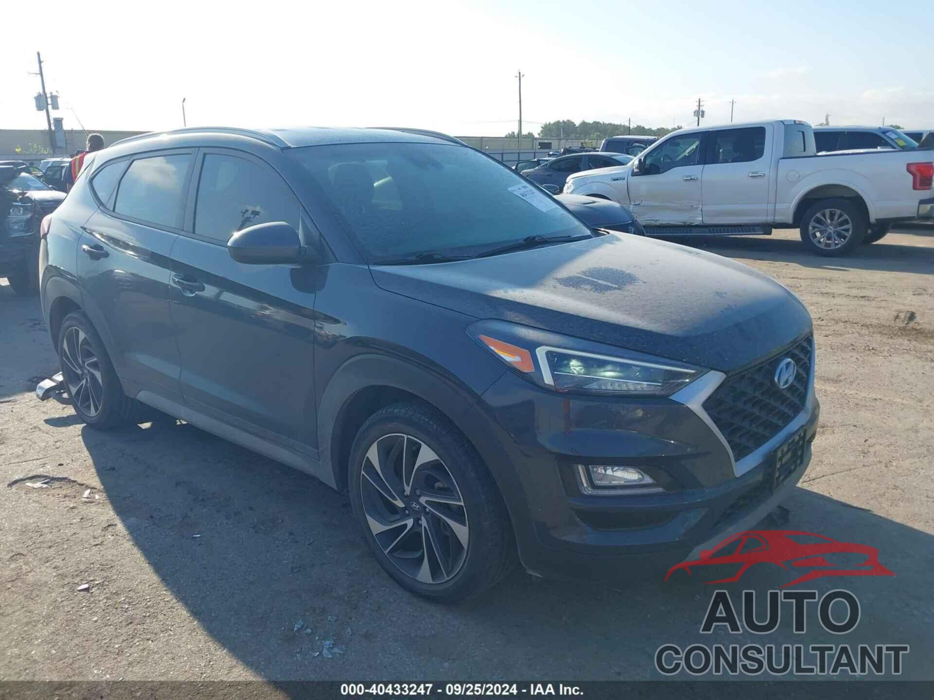 HYUNDAI TUCSON 2021 - KM8J33AL6MU284086