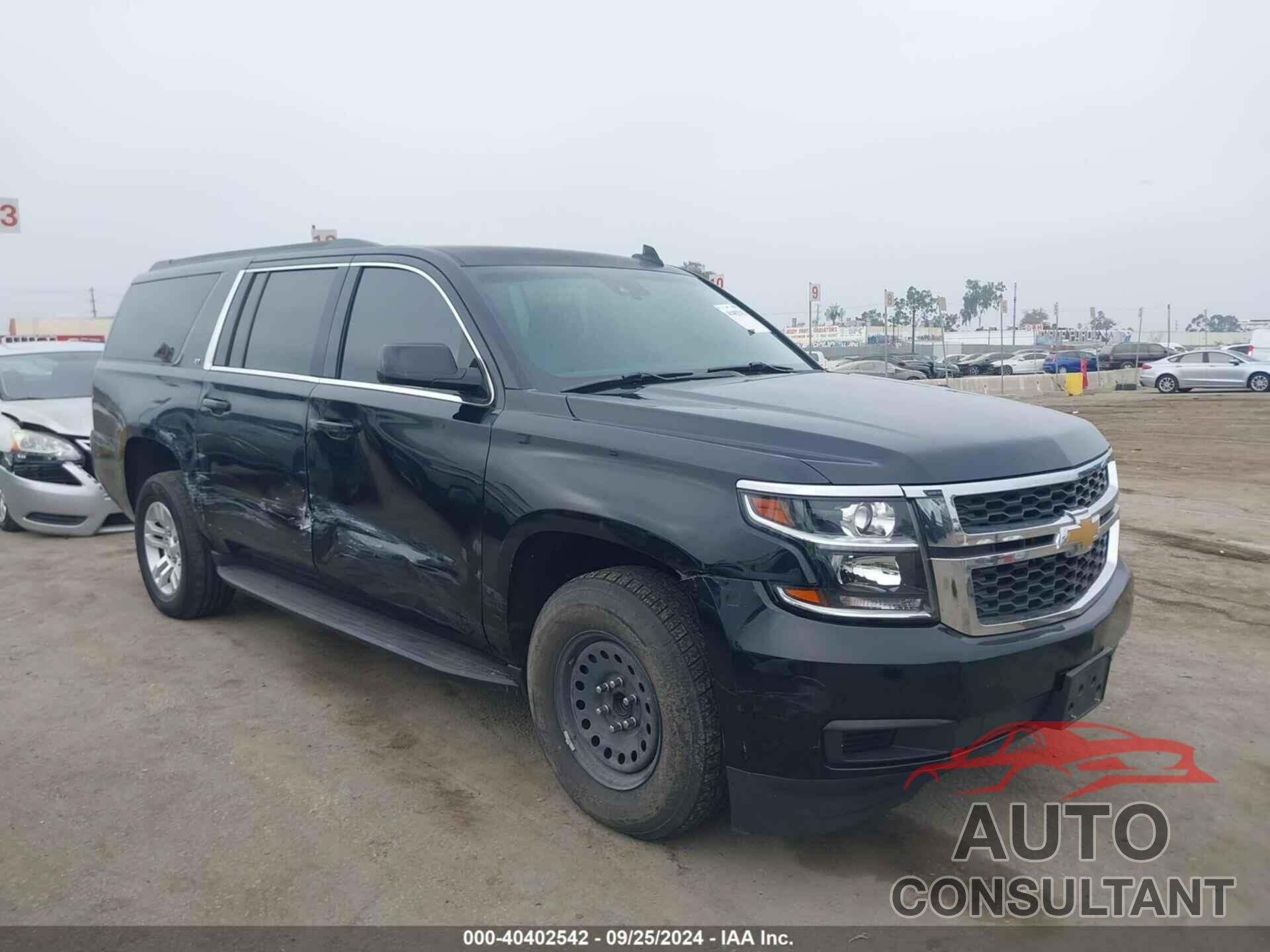 CHEVROLET SUBURBAN 2016 - 1GNSCHKC1GR451912