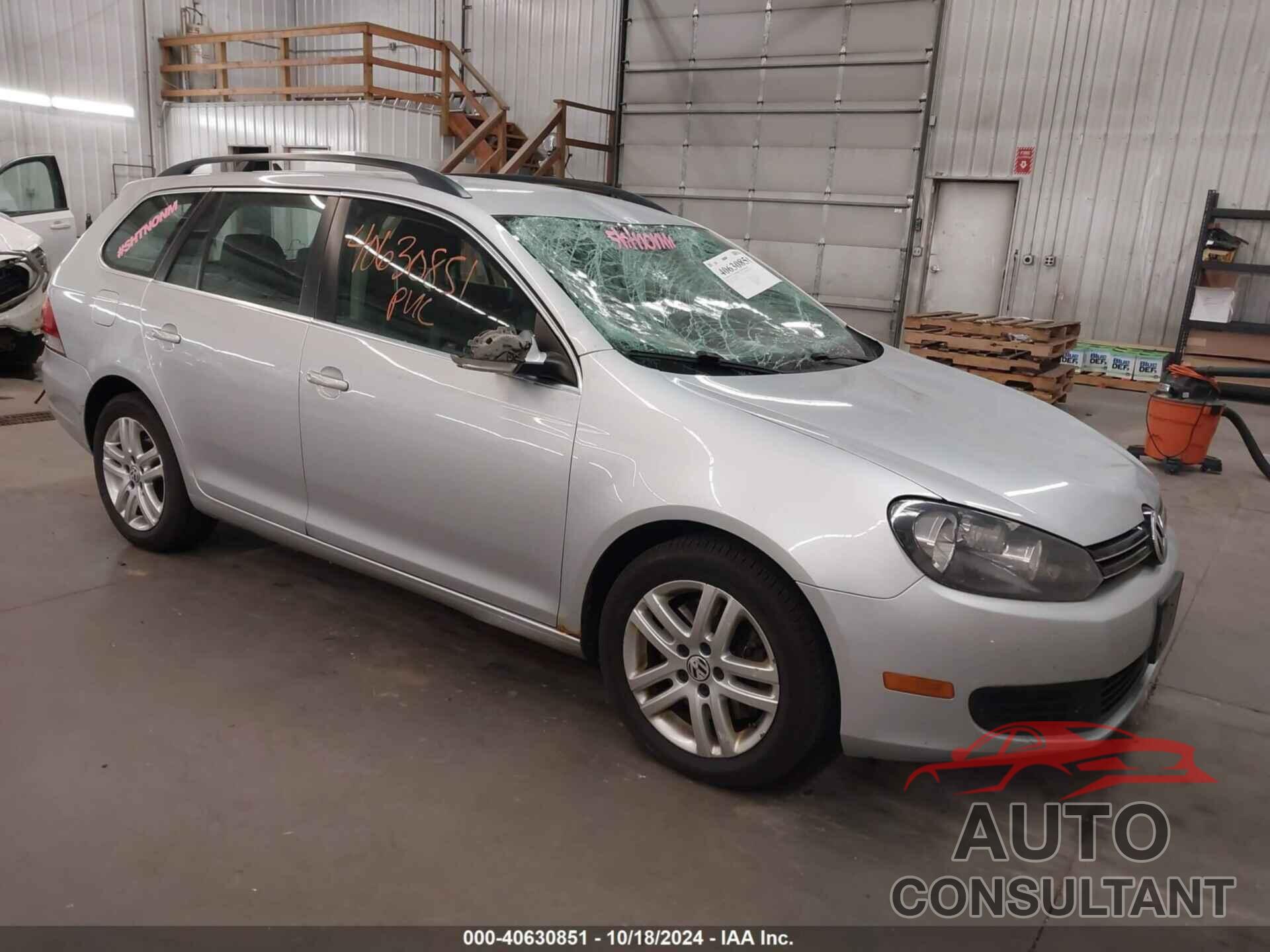 VOLKSWAGEN JETTA SPORTWAGEN 2011 - 3VWML7AJ3BM667392