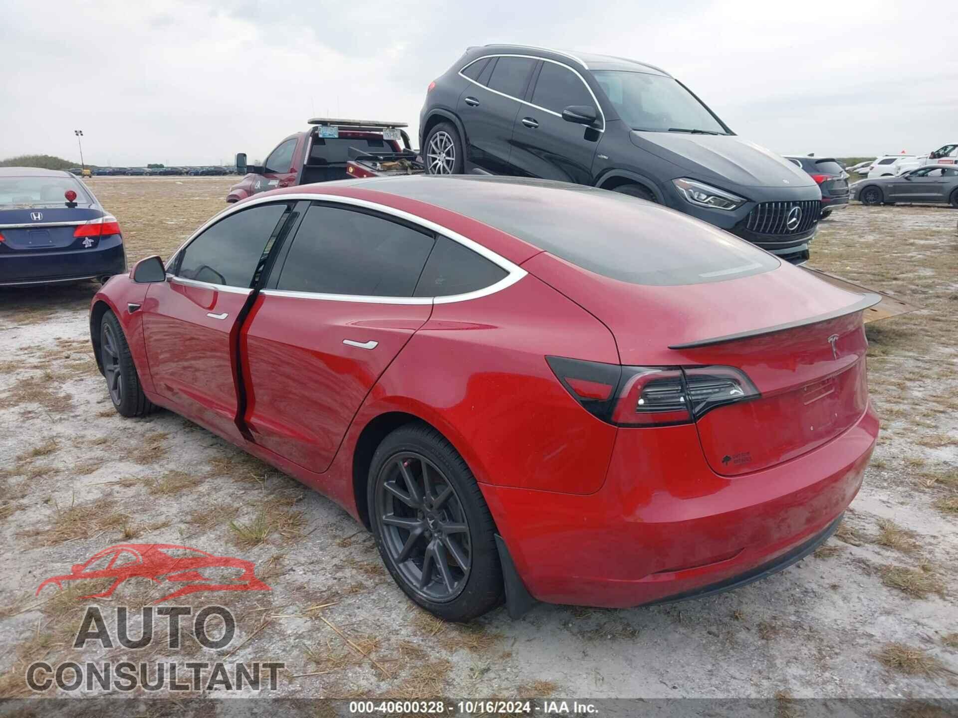 TESLA MODEL 3 2018 - 5YJ3E1EA3JF045071