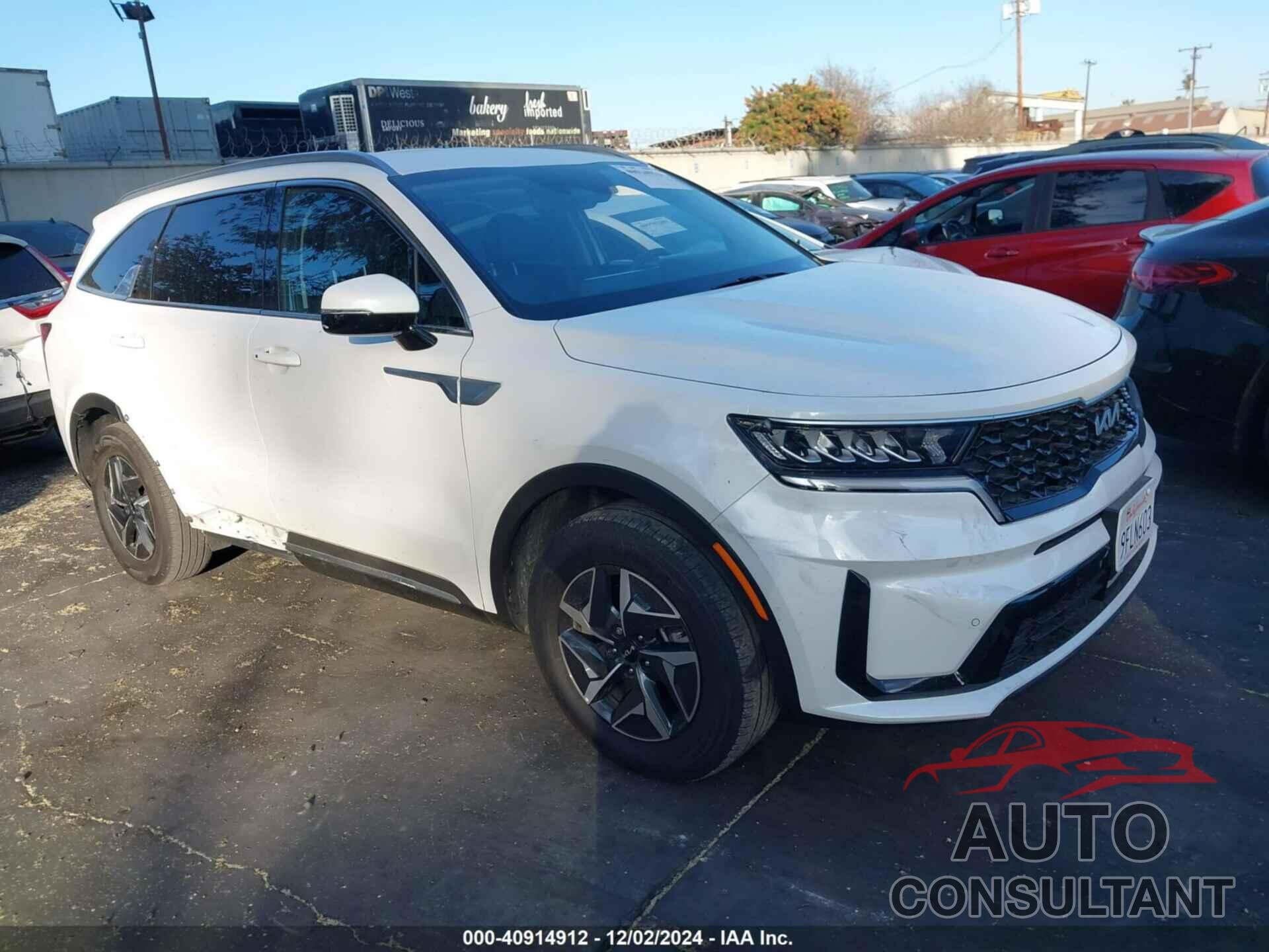 KIA SORENTO HYBRID 2023 - KNDRH4LG0P5169173