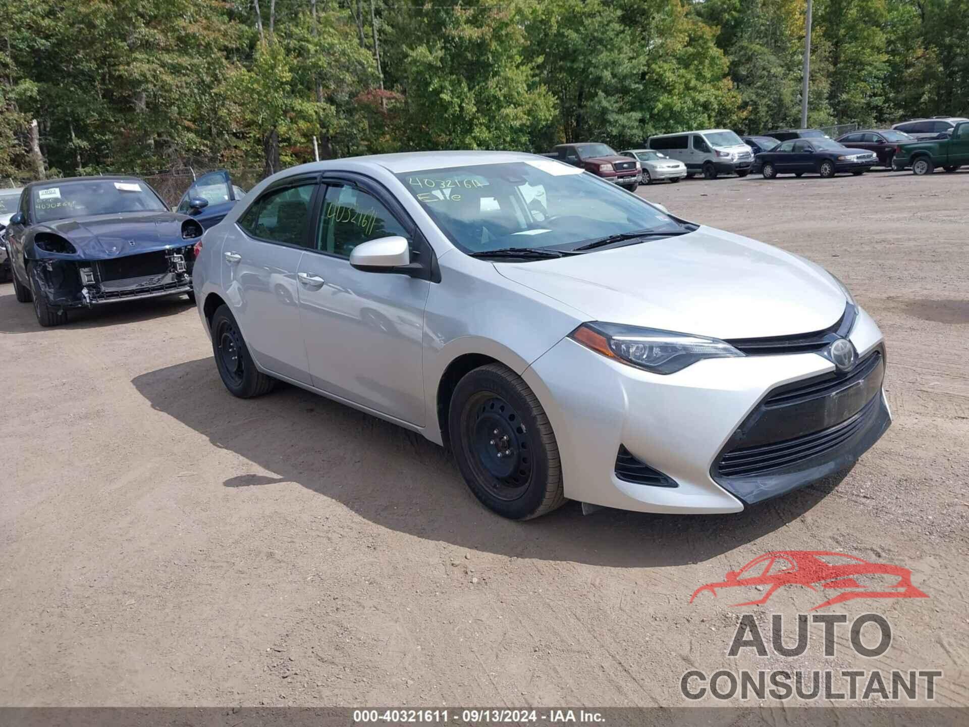TOYOTA COROLLA 2018 - 2T1BURHE0JC995887