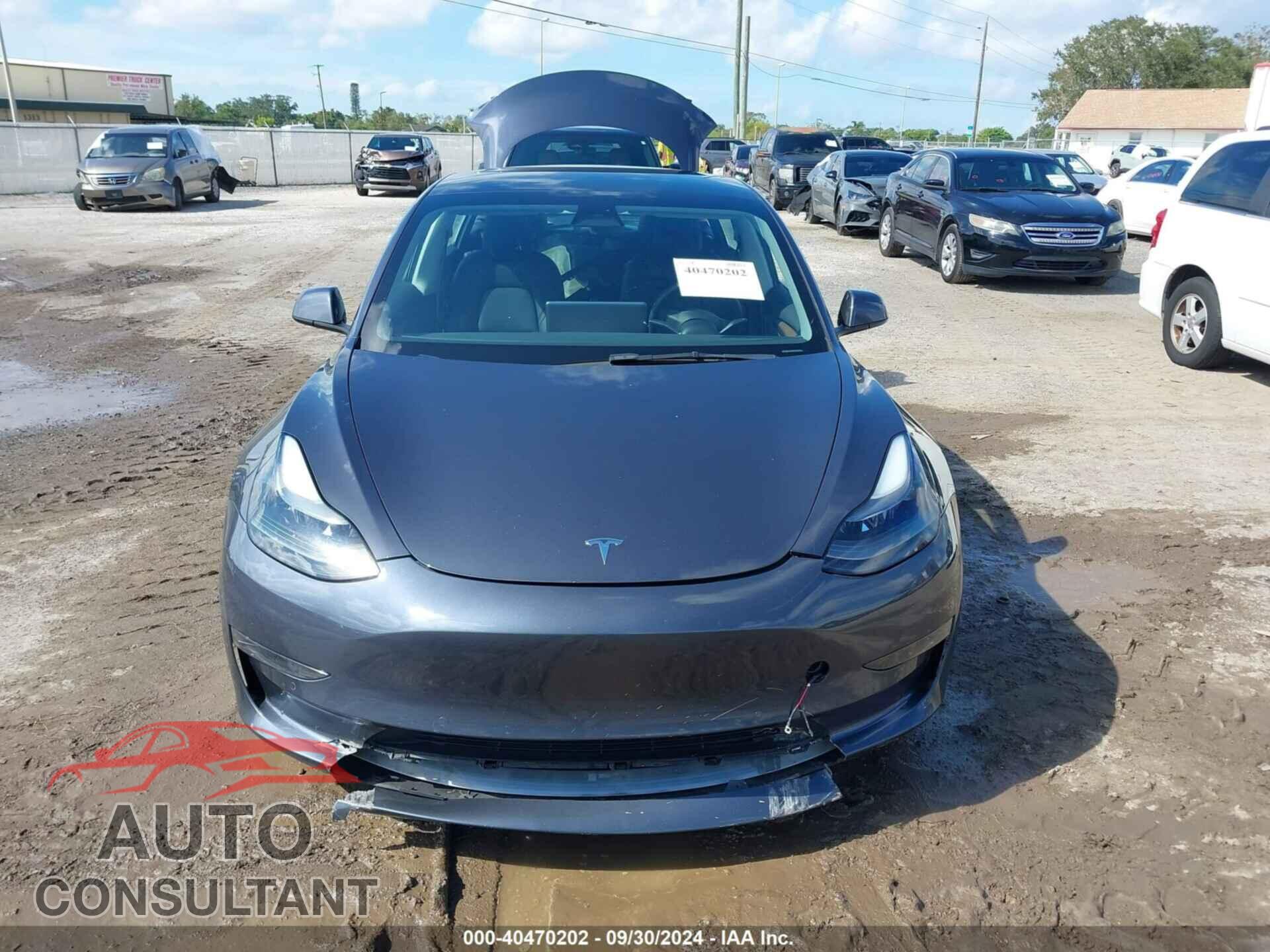 TESLA MODEL 3 2022 - 5YJ3E1EB0NF266982
