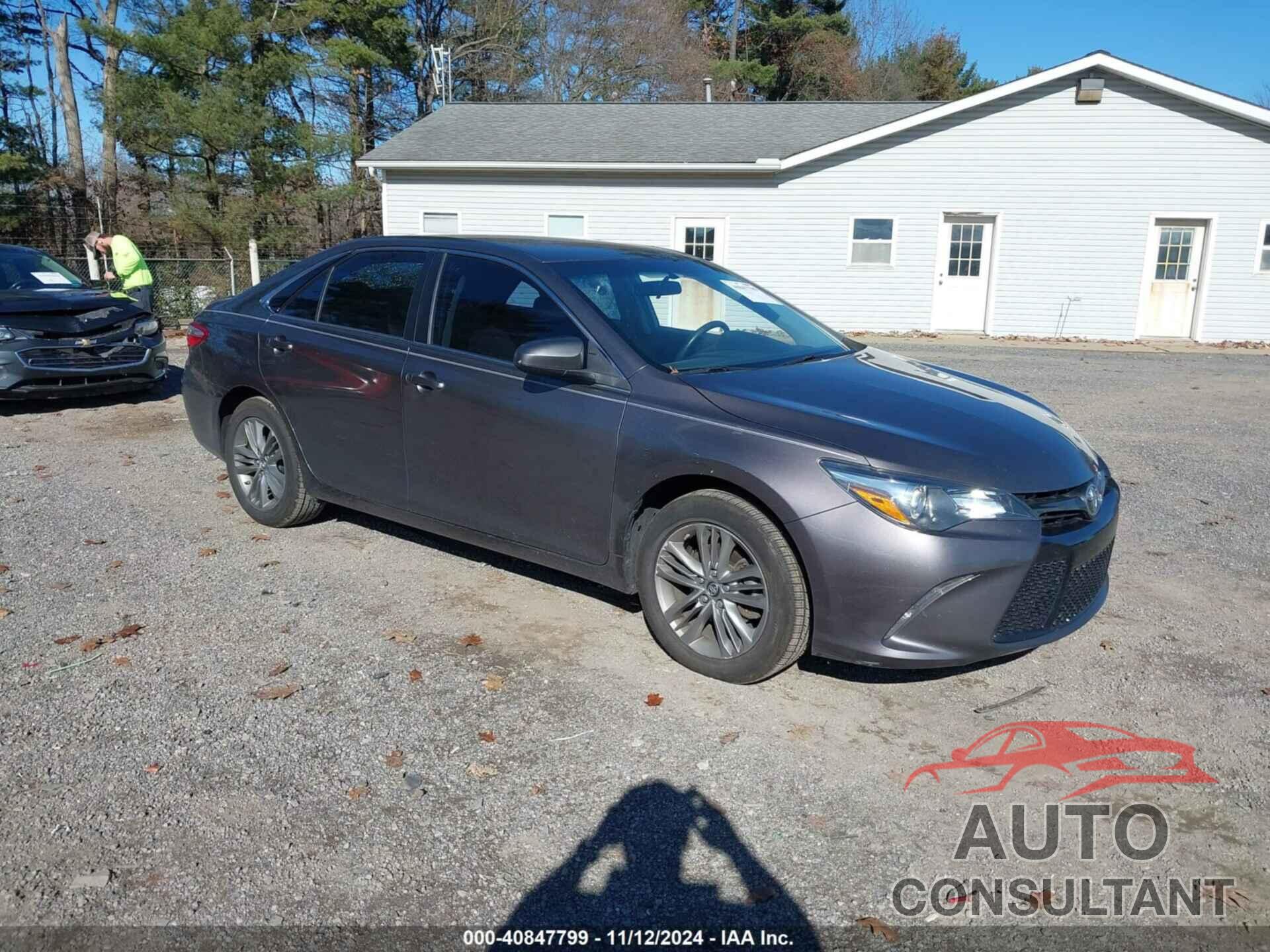 TOYOTA CAMRY 2017 - 4T1BF1FK8HU444703