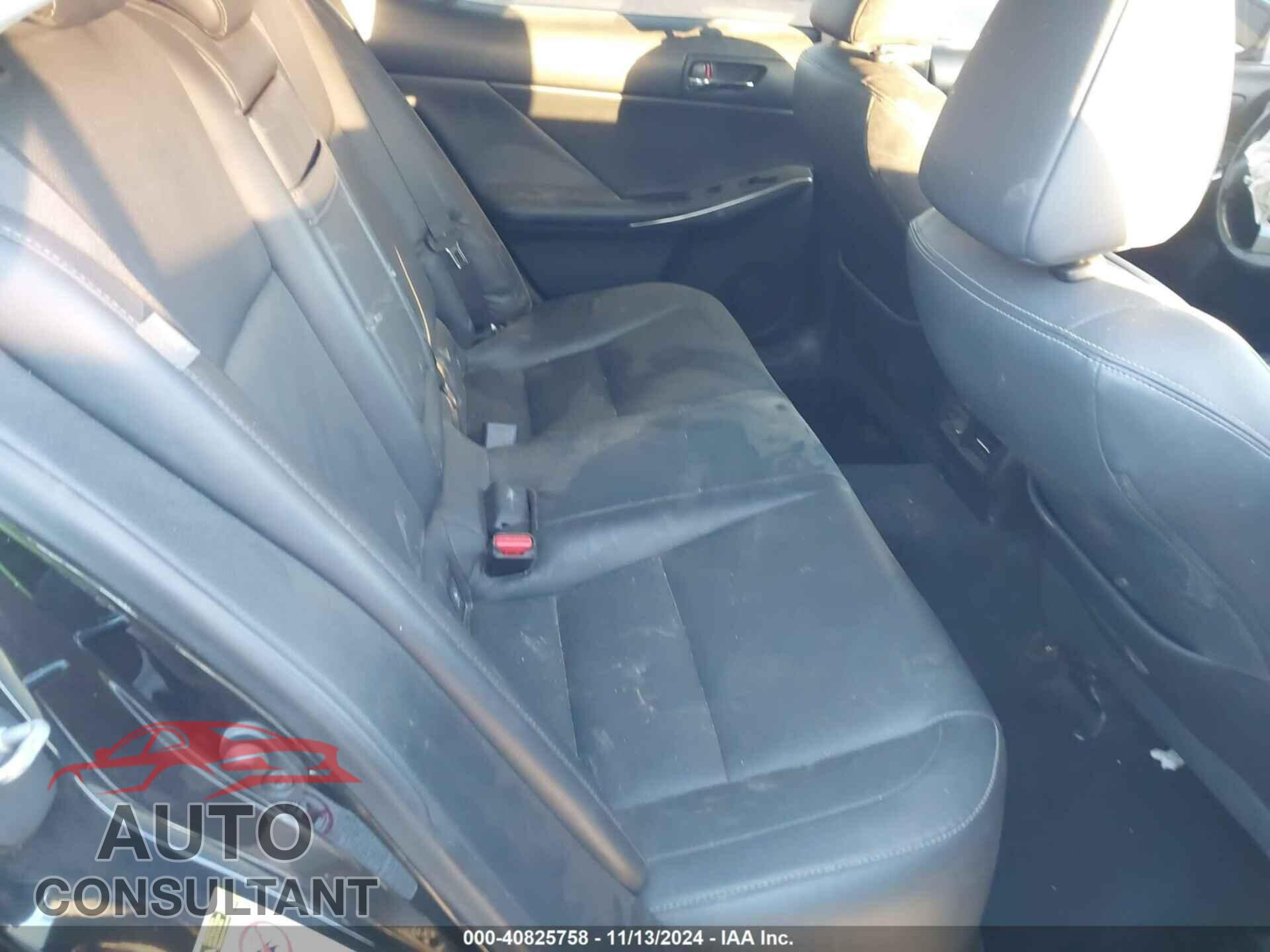 LEXUS IS 350 2014 - JTHBE1D28E5008450