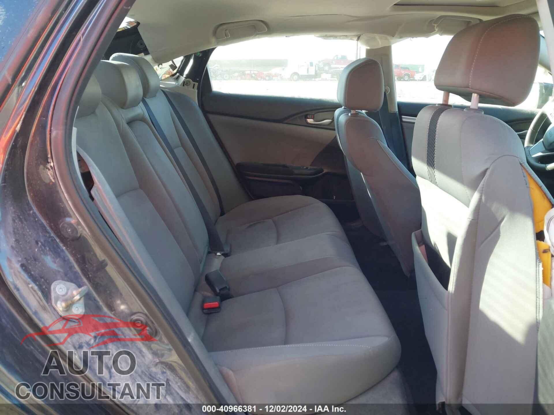 HONDA CIVIC 2017 - 19XFC2F77HE051502