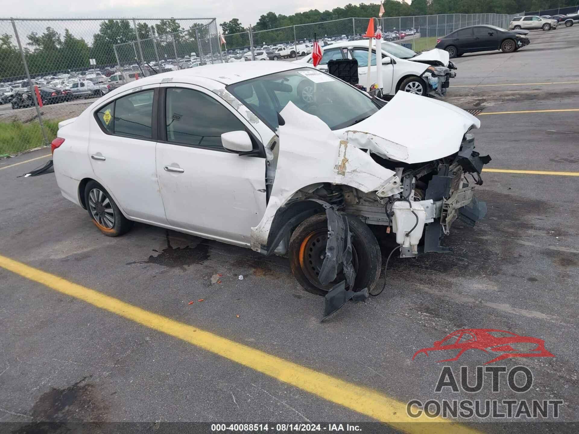 NISSAN VERSA 2017 - 3N1CN7AP7HL845156