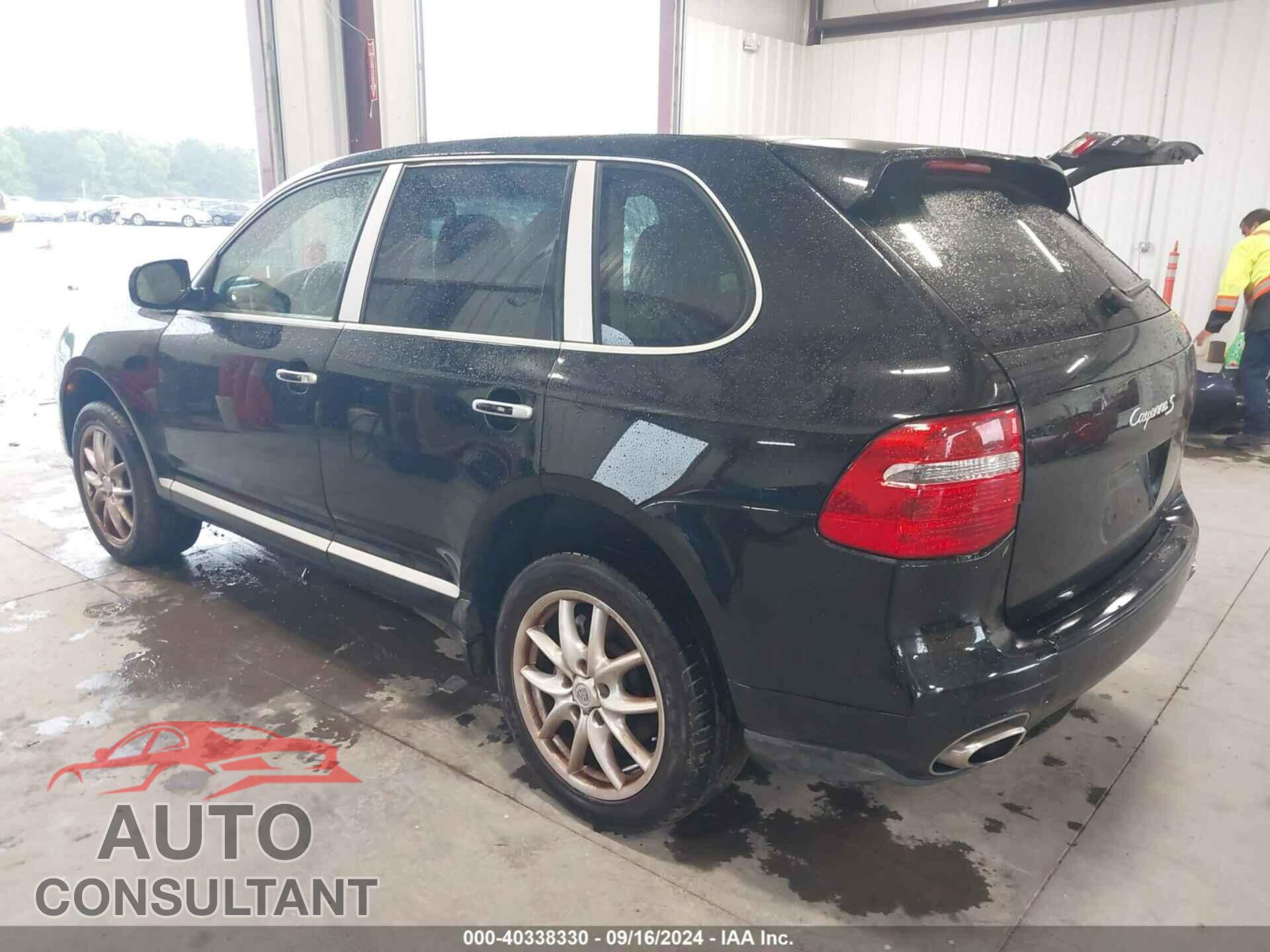 PORSCHE CAYENNE 2010 - WP1AB2AP9ALA50562